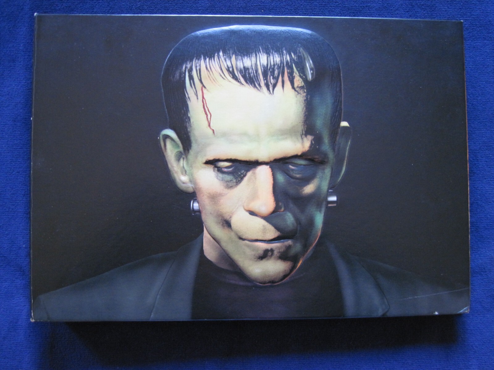 UNIVERSAL HORROR MONSTERS STYLE GUIDEBOOK – FRANKENSTEIN, MUMMY, DRACULA & MORE