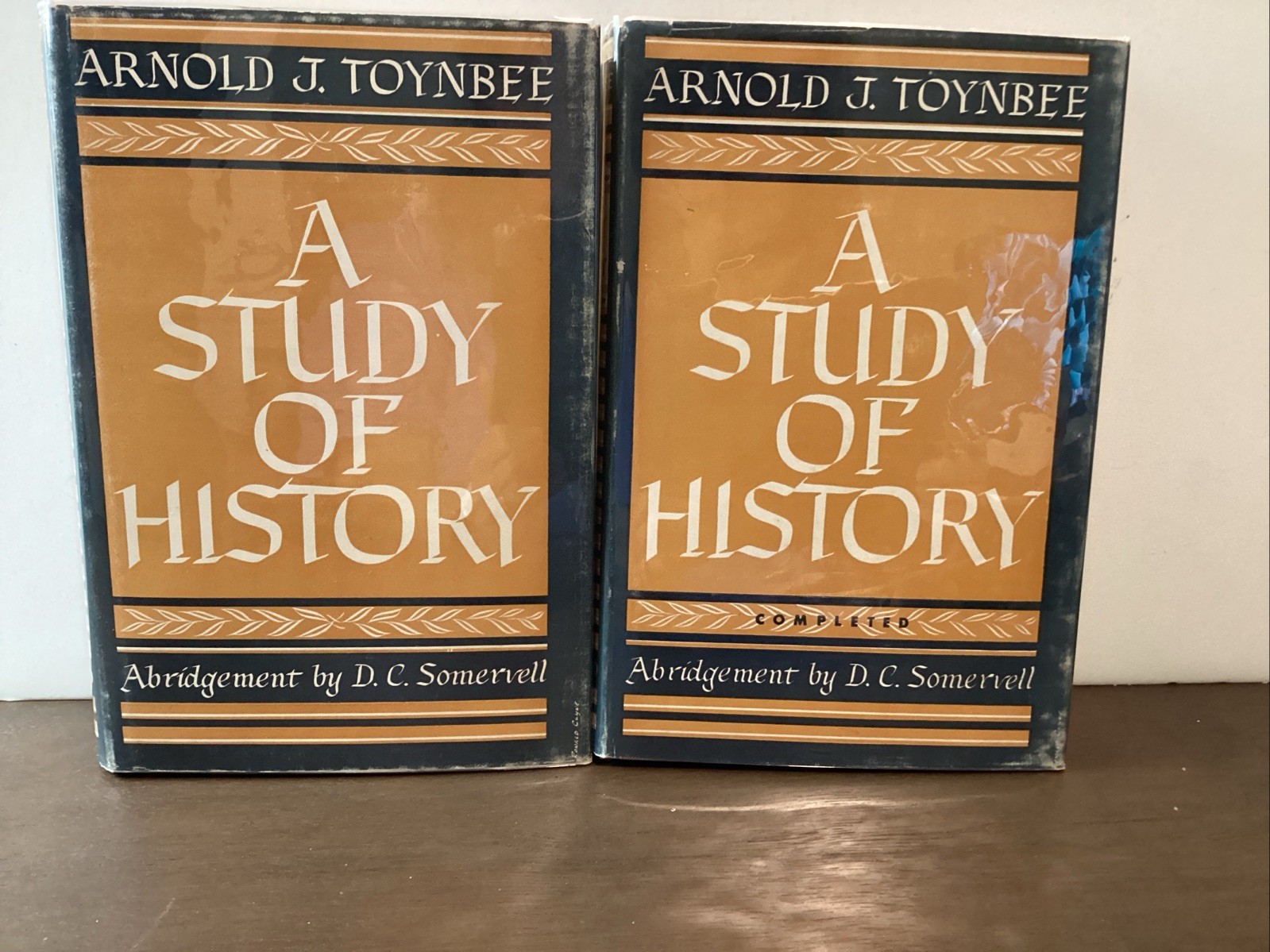 A Study of History by Arnold Toynbee 1957 Volume 1 and 2 Abridged HC/DJ