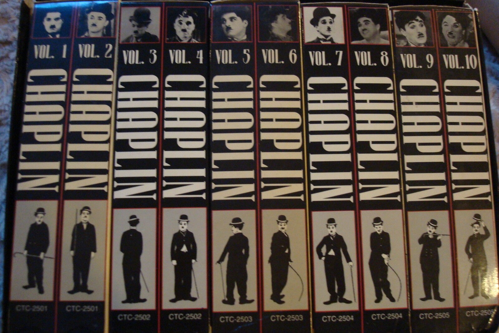 Chaplin collection VHS 10 tapes, 36 movies