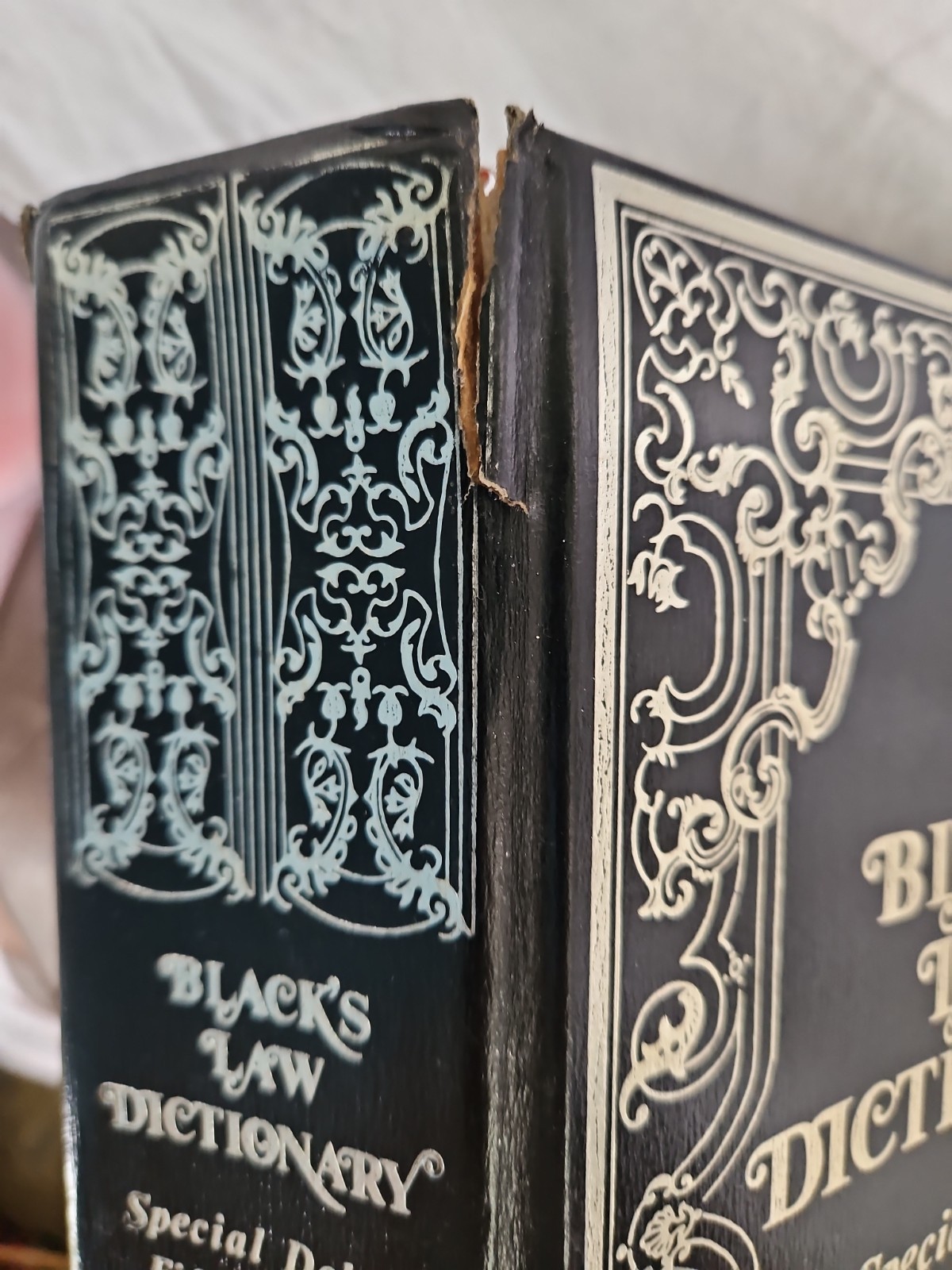Black’s Law Dictionary Special Deluxe Fifth Edition Padded Hardcover 1979