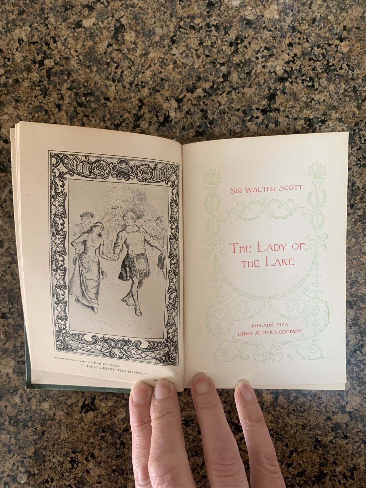 Antique „The Lady of the Lake“ Small Format HC Poetry Book by Sir Walter Scott
