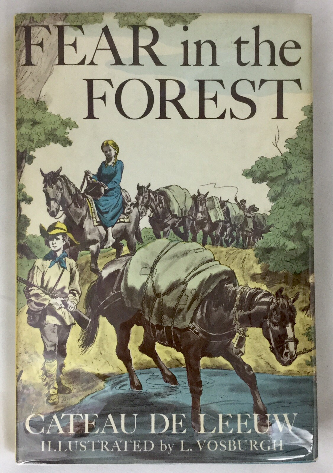 Beeuw FEAR IN THE FOREST Weekly Reader Book Club 1960