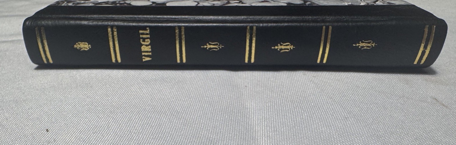 1540 POST-INCUNABLE – Eneide di Vergilio (Aeneid of Virgil) FINE LEATHER Venice