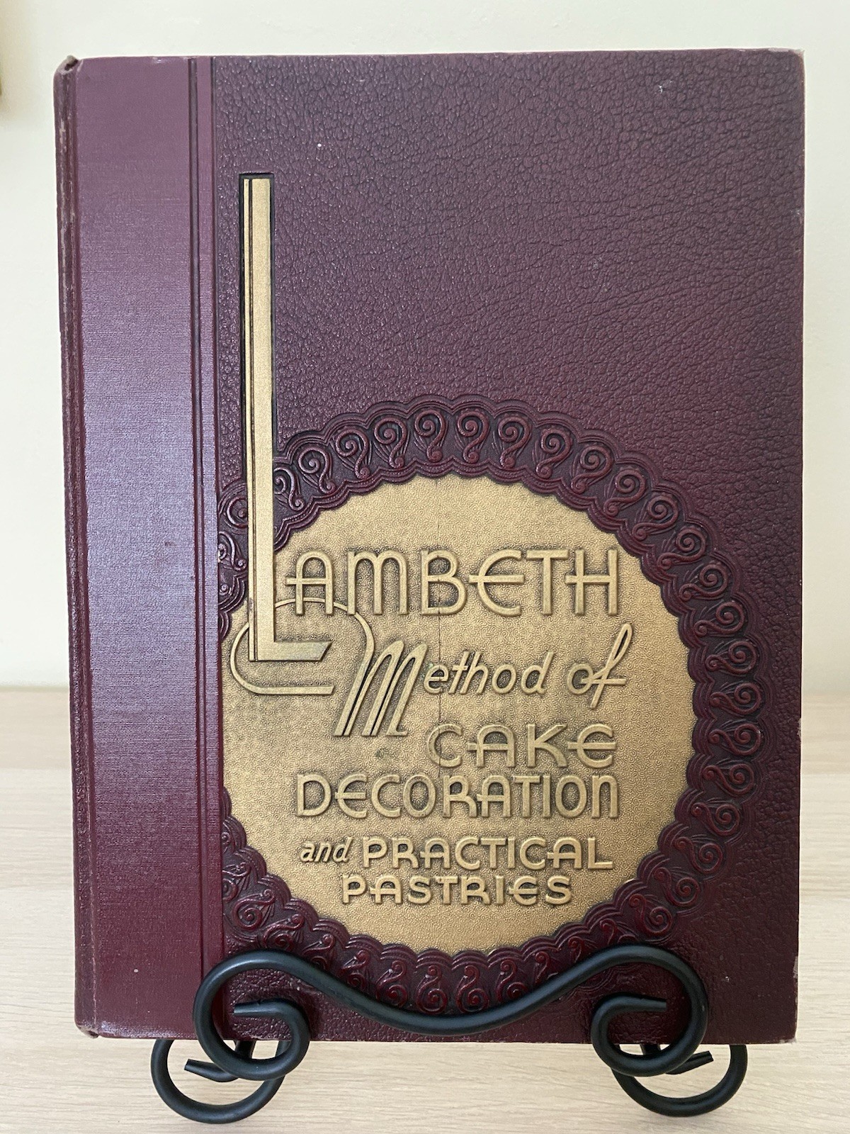 Lambeth Method of Cake Decoration – 1950 ~ 2nd Printing ~ Joseph Lambeth ~ HC