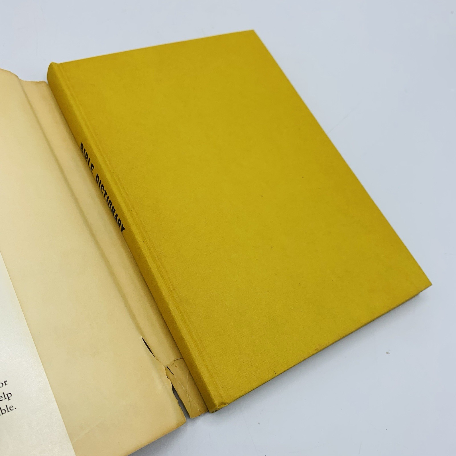 Bible Dictionary Self-Pronouncing by James Boyd 1958 Hardcover Religious