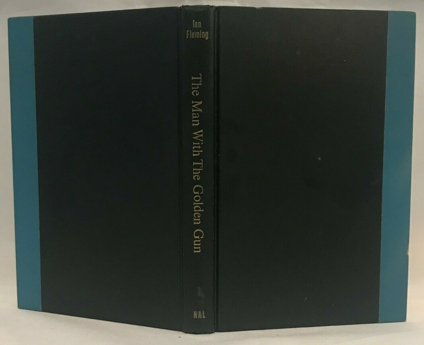 Man With The Golden Gun 1965 James Bond Ian Fleming No DJ New American Library