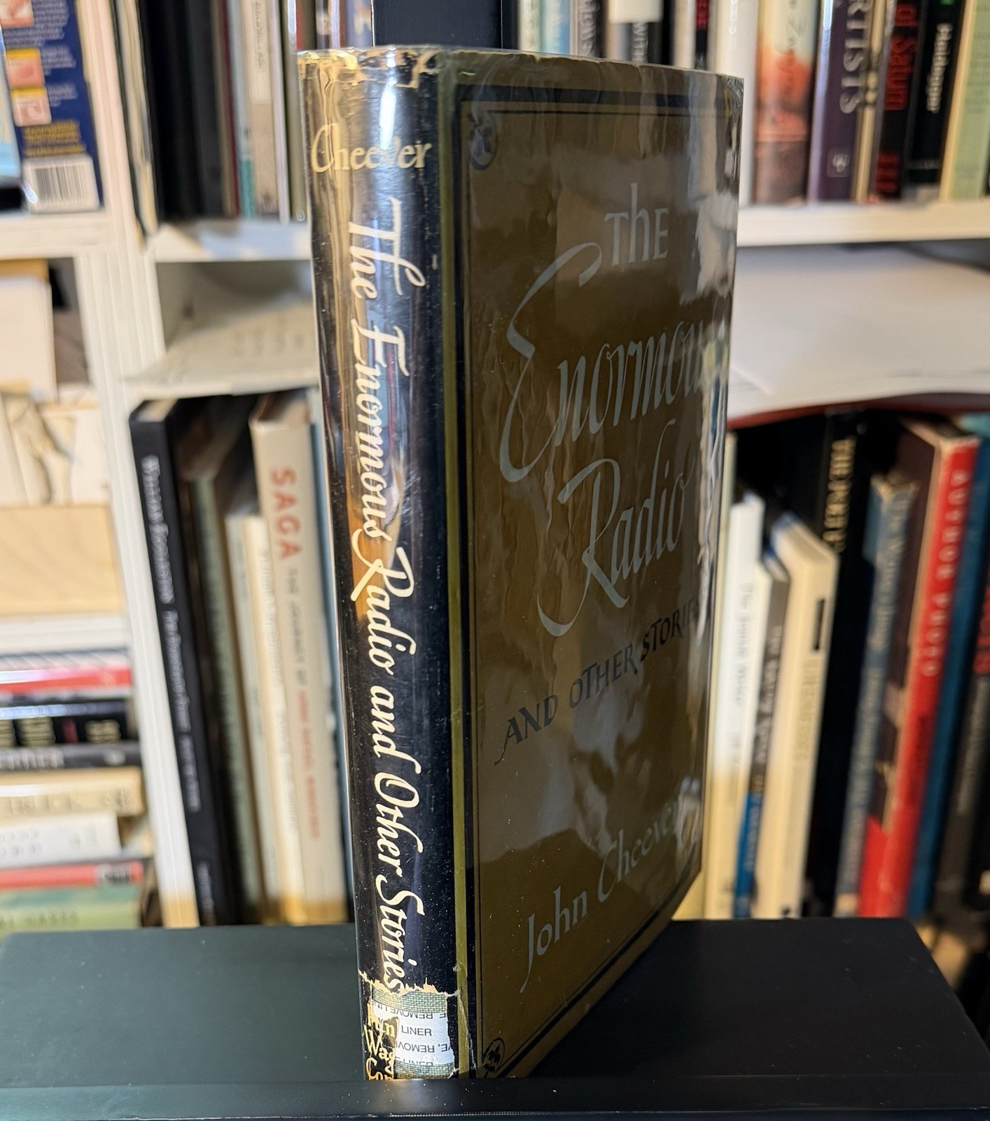 John Cheever / The Enormous Radio / 1st Ed. / HCDJ / Funk & Wagnalls Co., 1953