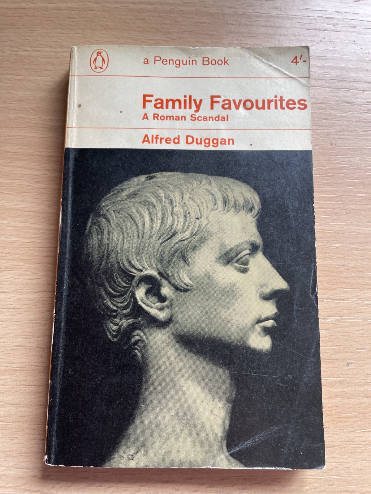 Family Favourites A Roman Scandal Alfred Duggan Vintage Penguin Paperback 1963