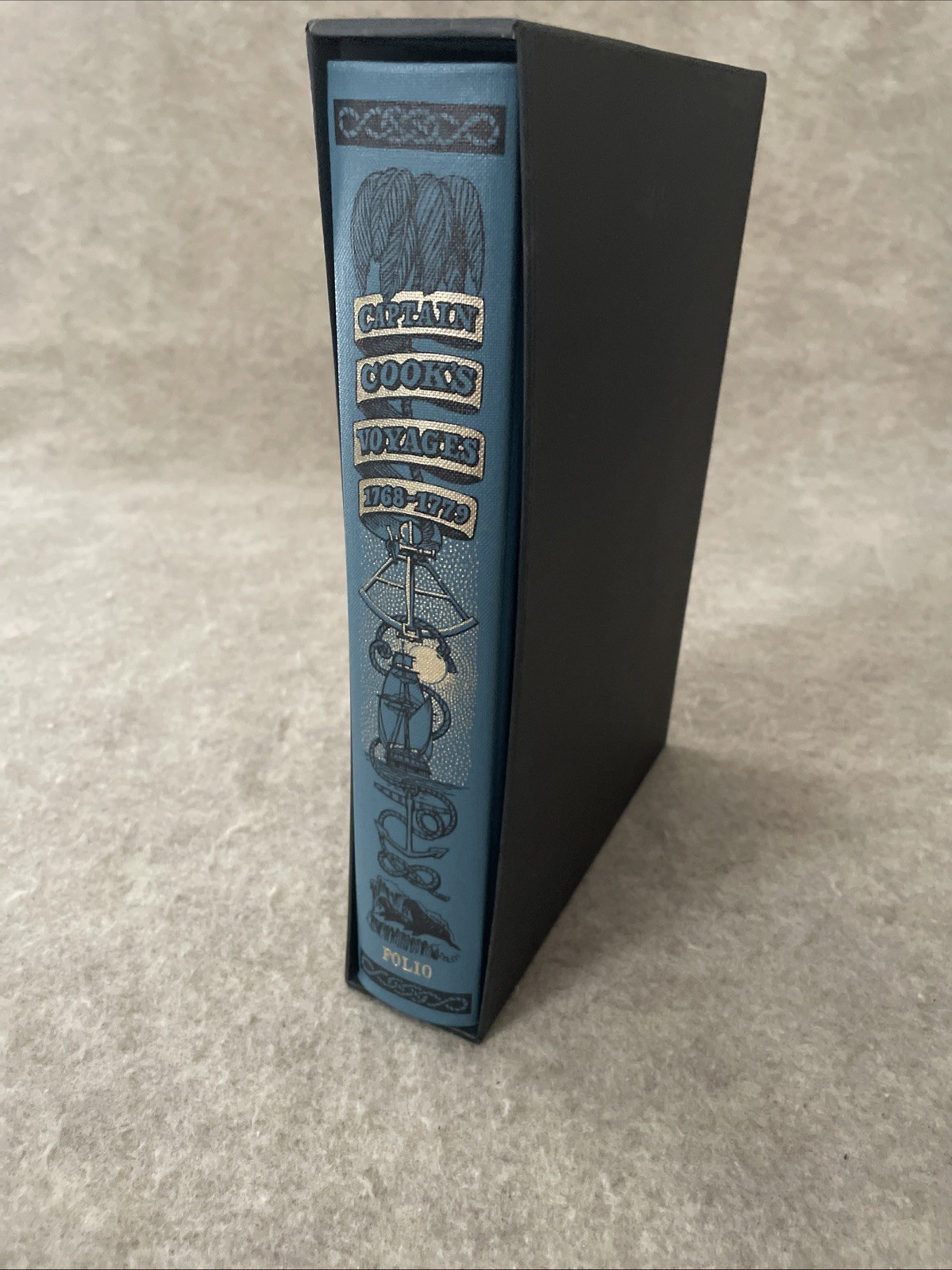 Folio Society Captain Cook’s Voyages 1768-1779 FIRST EDITION w/slipcase NrMT FY