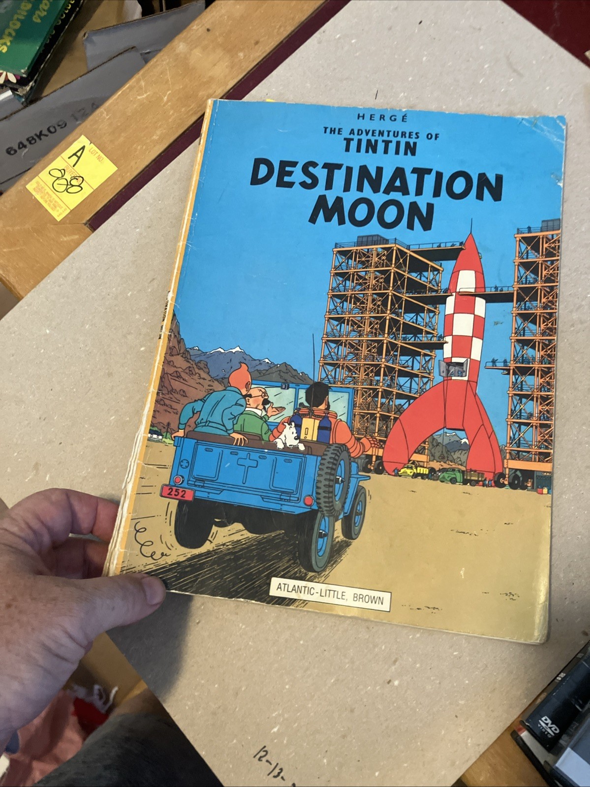 Vintage Herge Adventures of Tintin lot of 11 „AS-IS“ Worn Used paperback comic