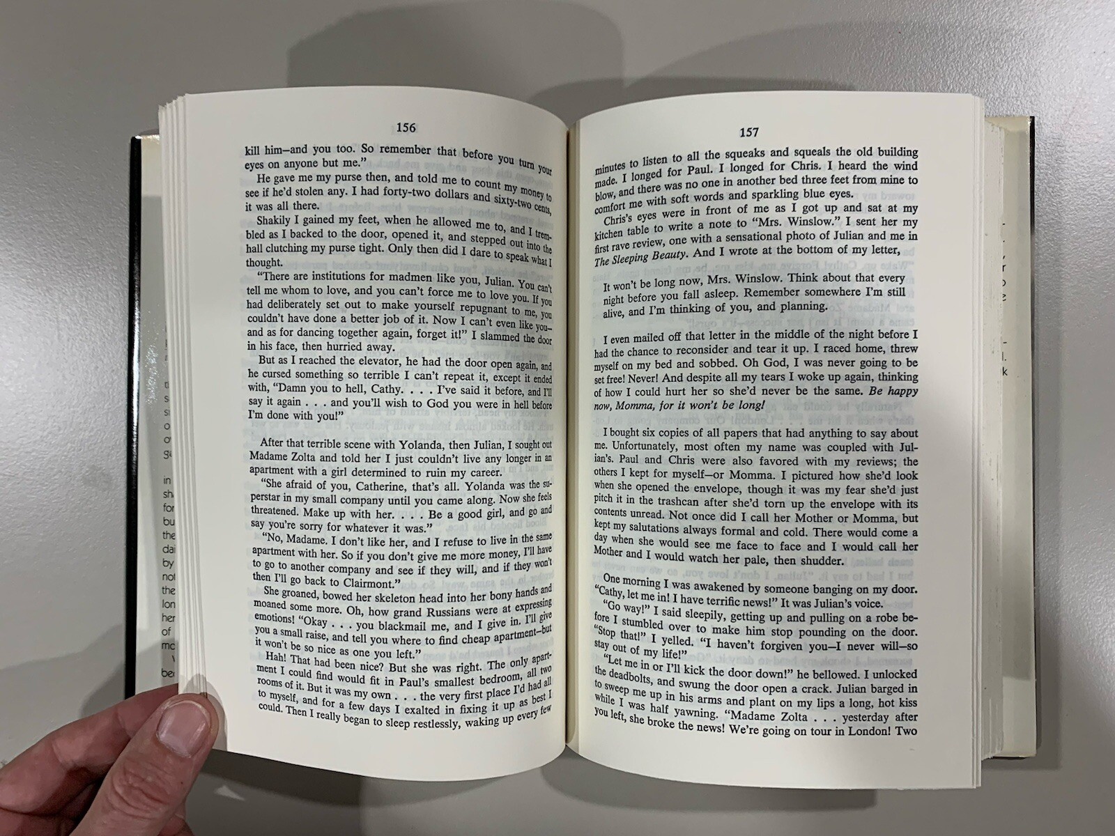 Vintage 1980 Hardcover Petals on the Wind V C Andrews BCE Suspense Drama Novel