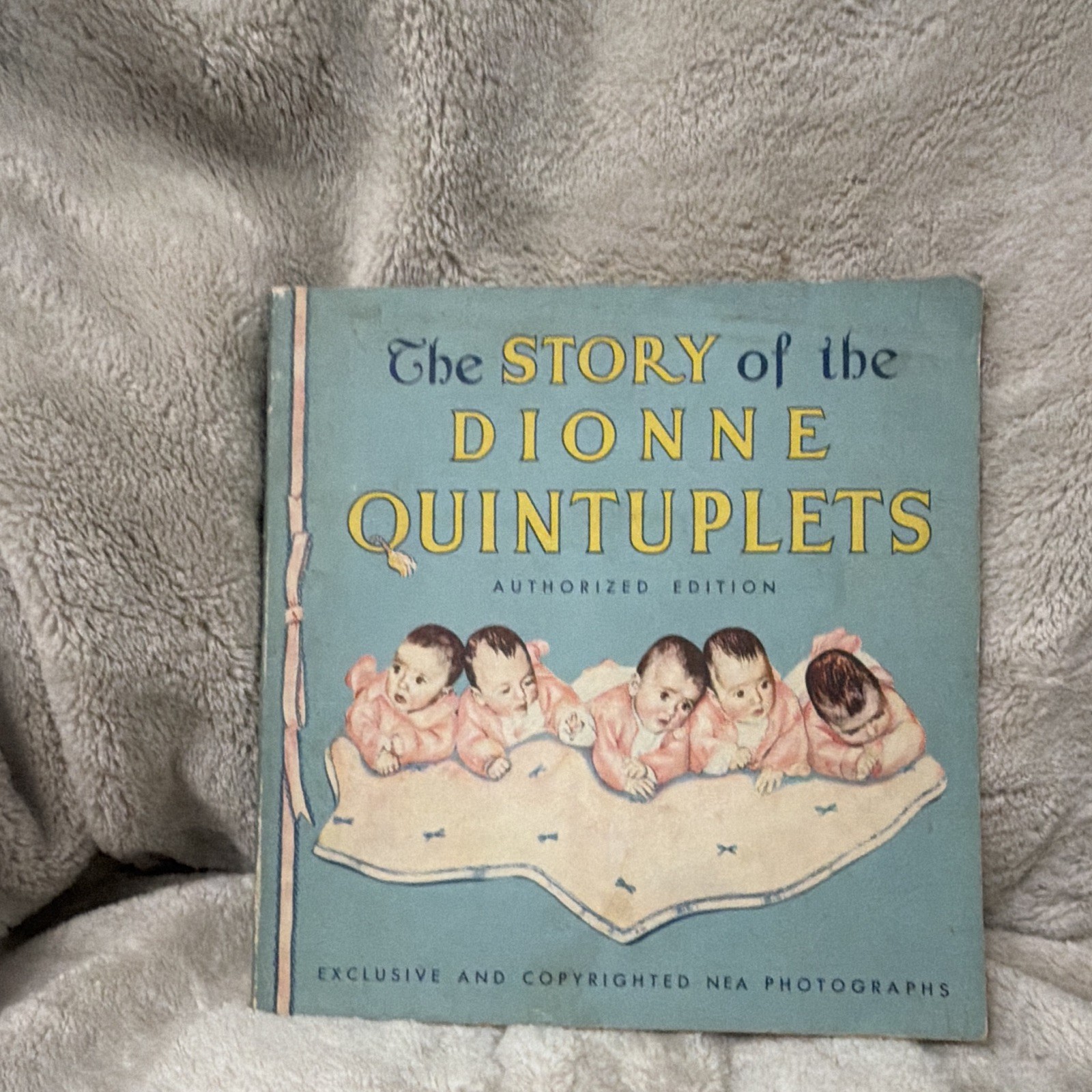 Whitman The Pictorial Story of the Dionne Quintuplets Softcover Illus 1935