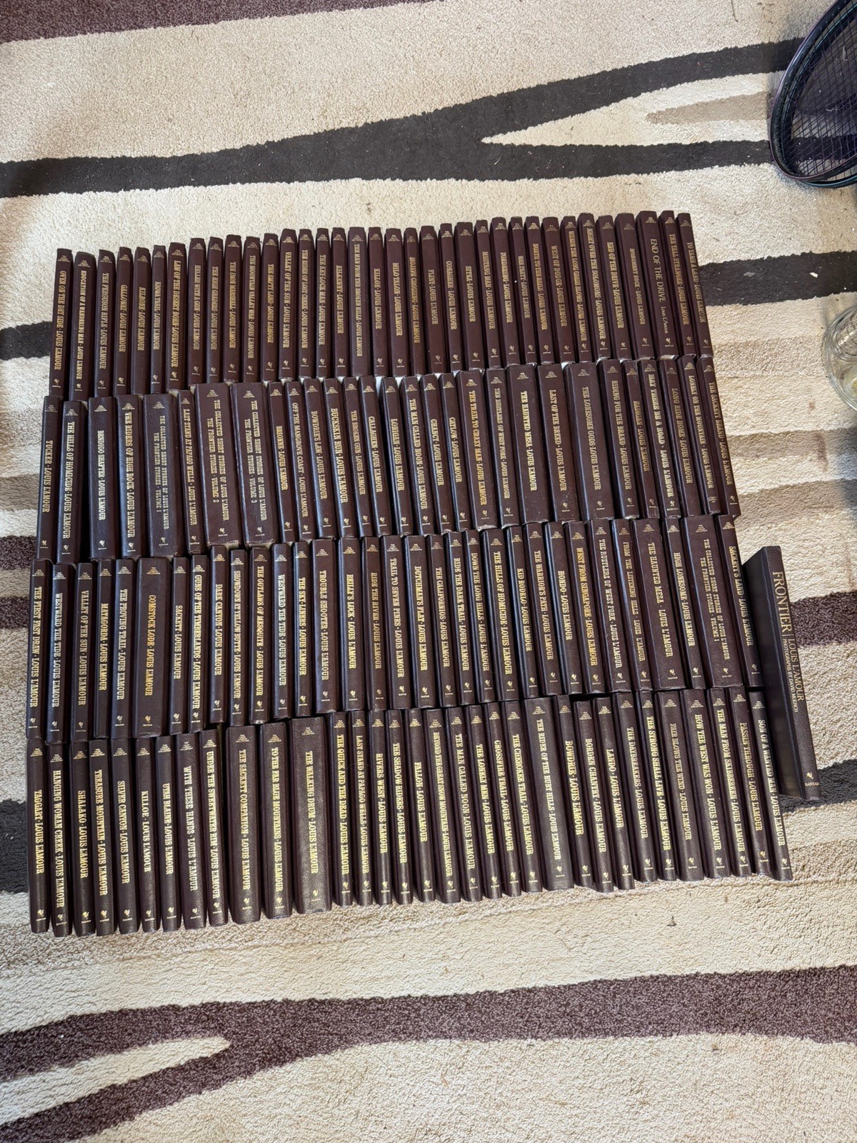 Complete Louis L’Amour Leatherette Library Collection 130 Volumes Western Novels