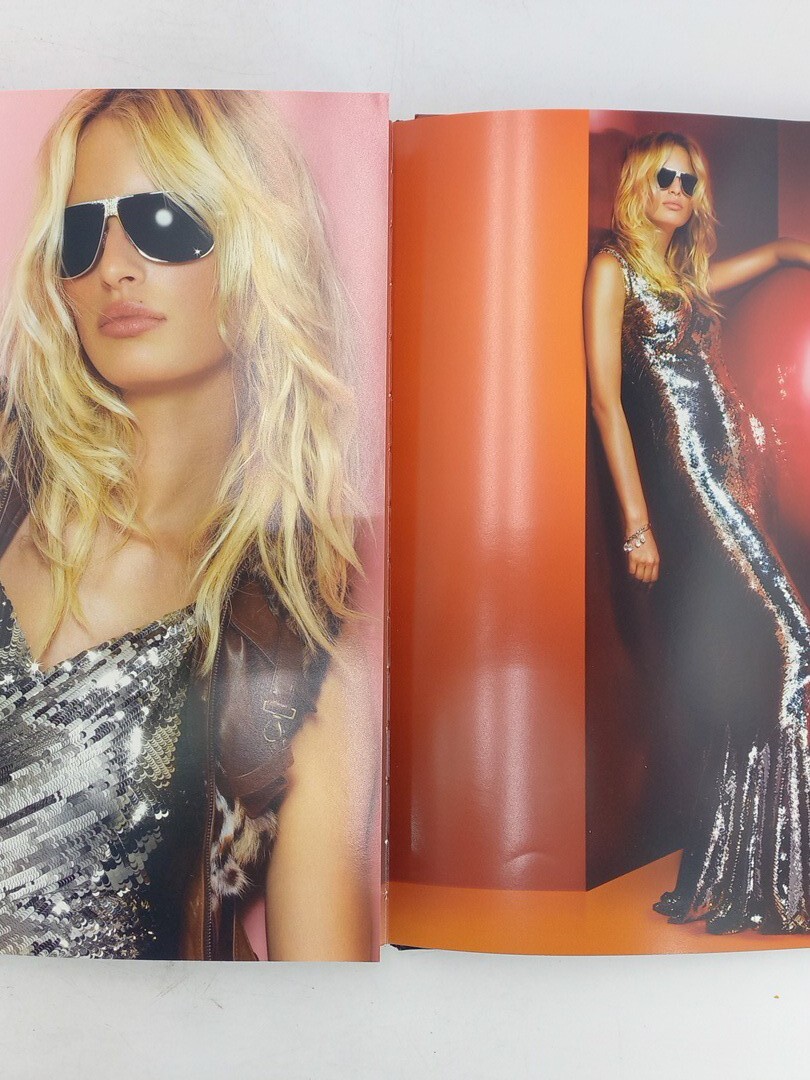 DIOR Fall Winter Collection 2004 JOHN GALLIANO Karolina Kurkova HC/DJ