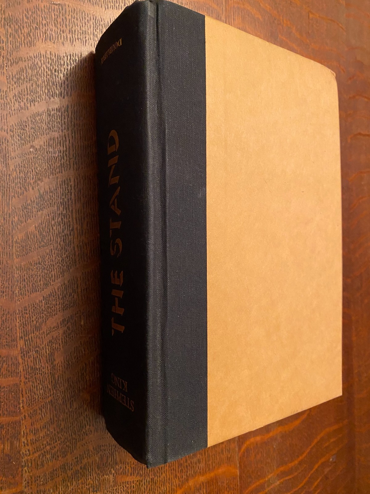 The Stand Stephen King First Edition First Print 1978 Gutter Code T39 – Clean