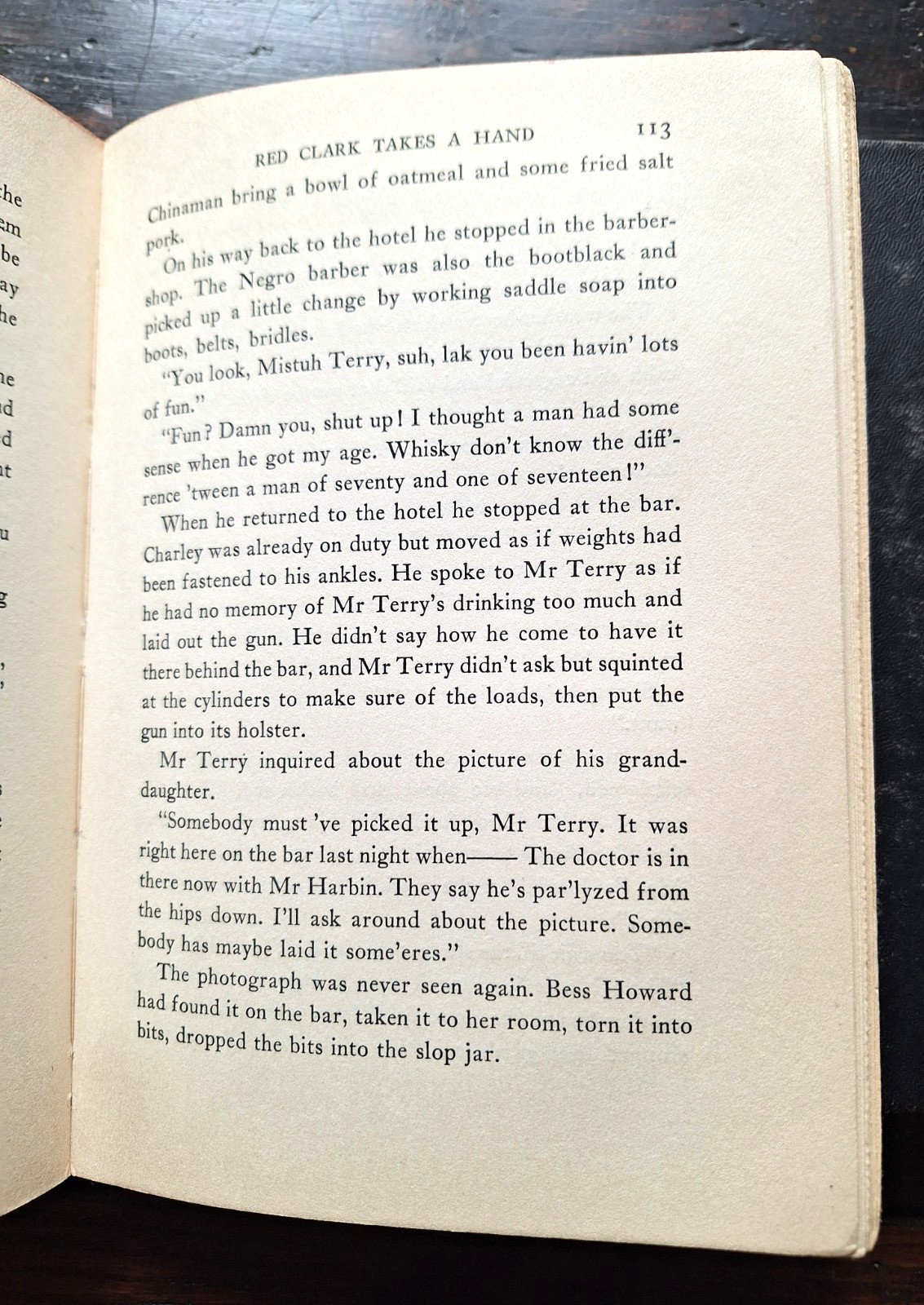 2 „Red Clark“ Takes a Hand Gordon Young HC DJ 1941 1st EDITION & In Paradise HC