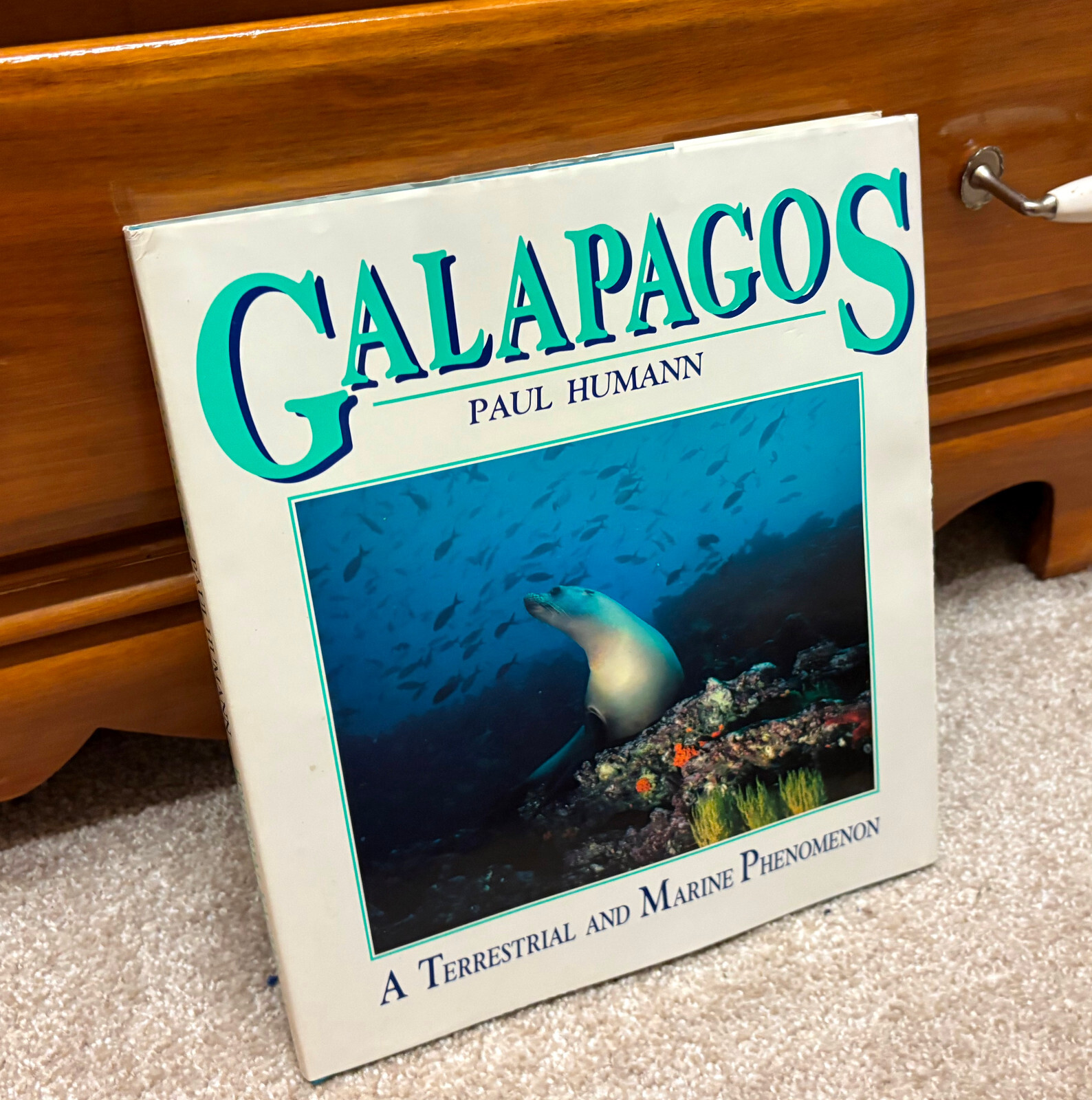 Galapagos A Terrestial Marine Phenomenon Signed Paul Humann Hardcover Book 1988