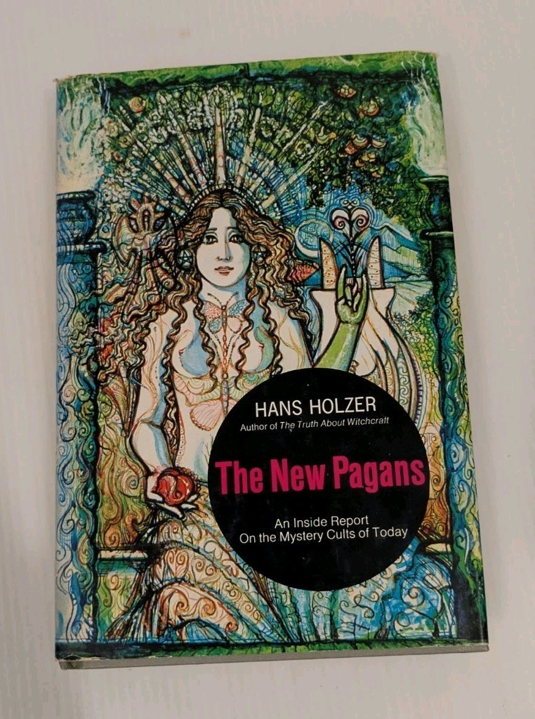 The New Pagans by Hans Holzer Hardcover DJ Cult Witch Vintage 1972