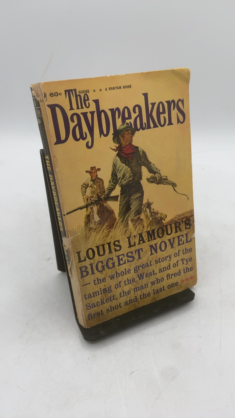 The Daybreakers Louis L’Amour Paperback 7th printing 1960