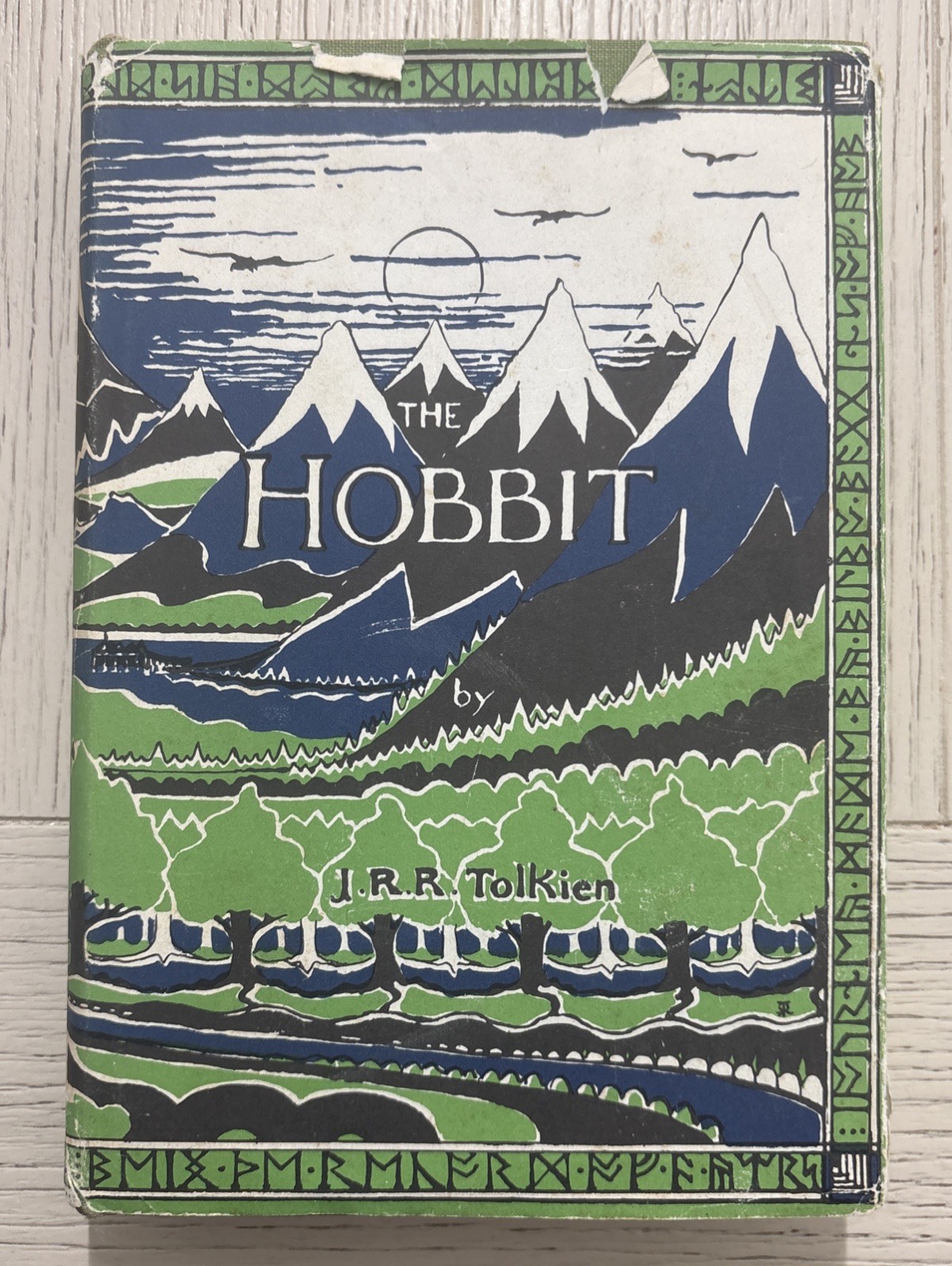 THE HOBBIT J.R.R. Tolkien 33rd Printing Illustrated 1966