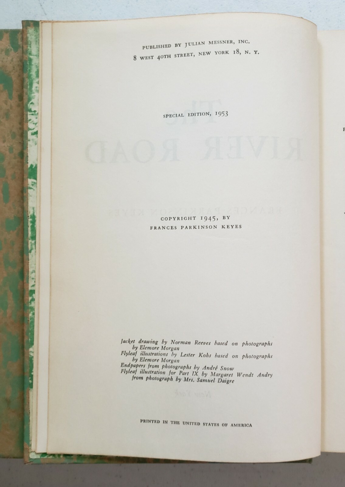 2 Frances Parkinson Keyes‘ classics: The River Road & Steamboat Gothic