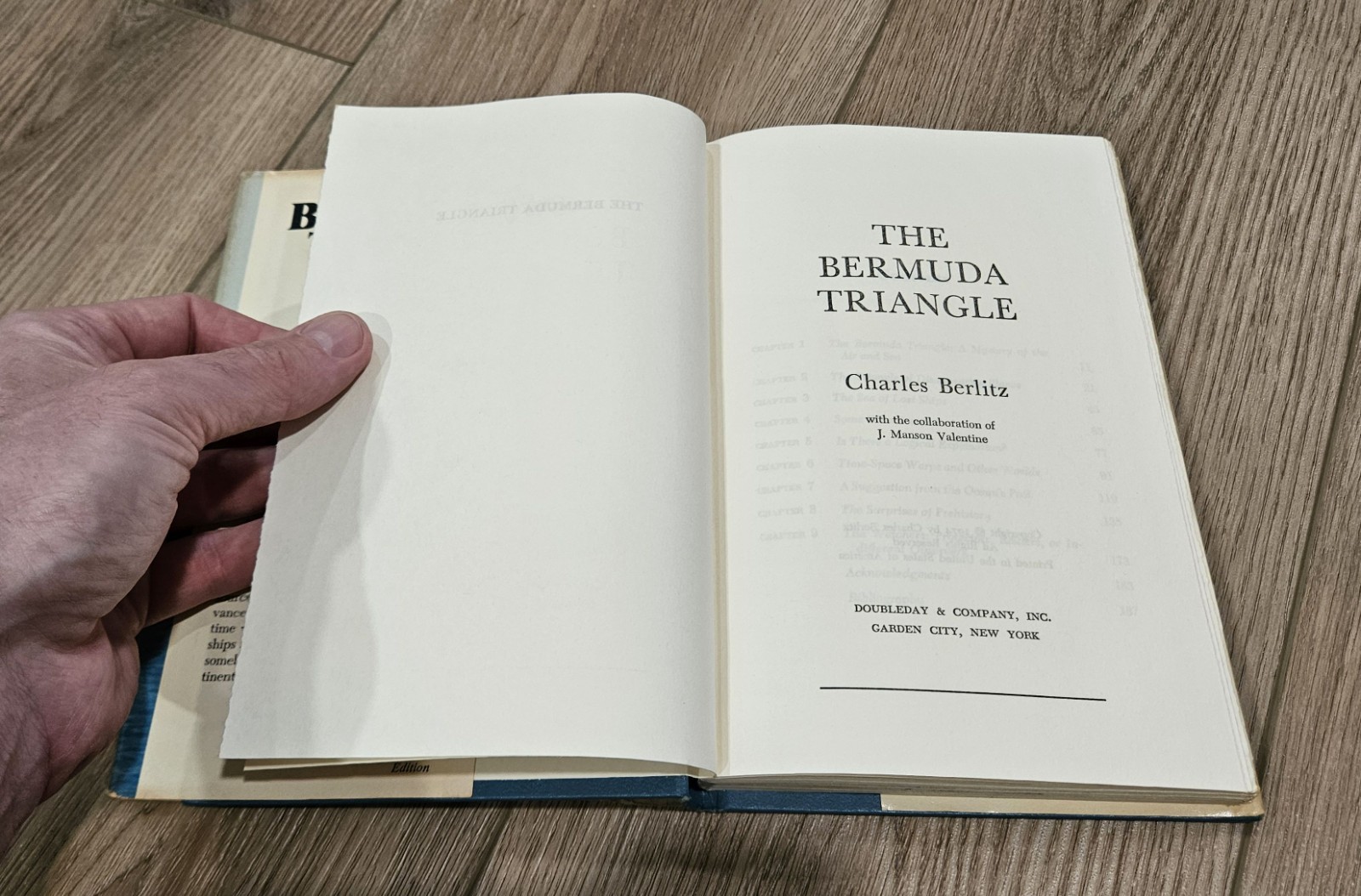 The Bermuda Triangle Charles Berlitz HCDJ 1974 Doubleday First Edition