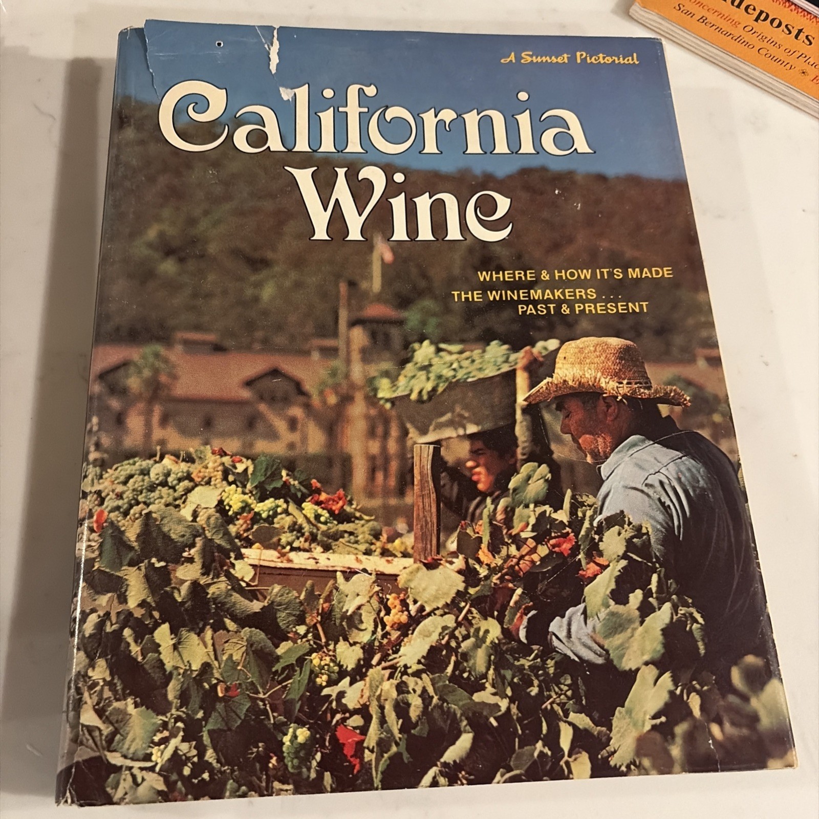 1973 California Wine Pictorial Hard Back Book