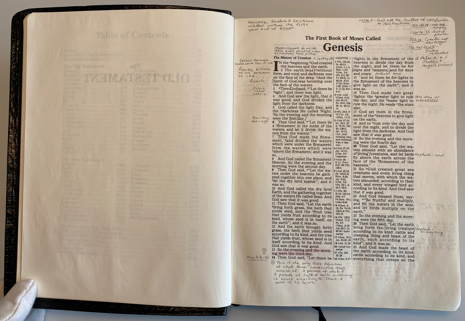 Nelson New King James Version Wide Margin Reference Bible, 476 Black, Vintage