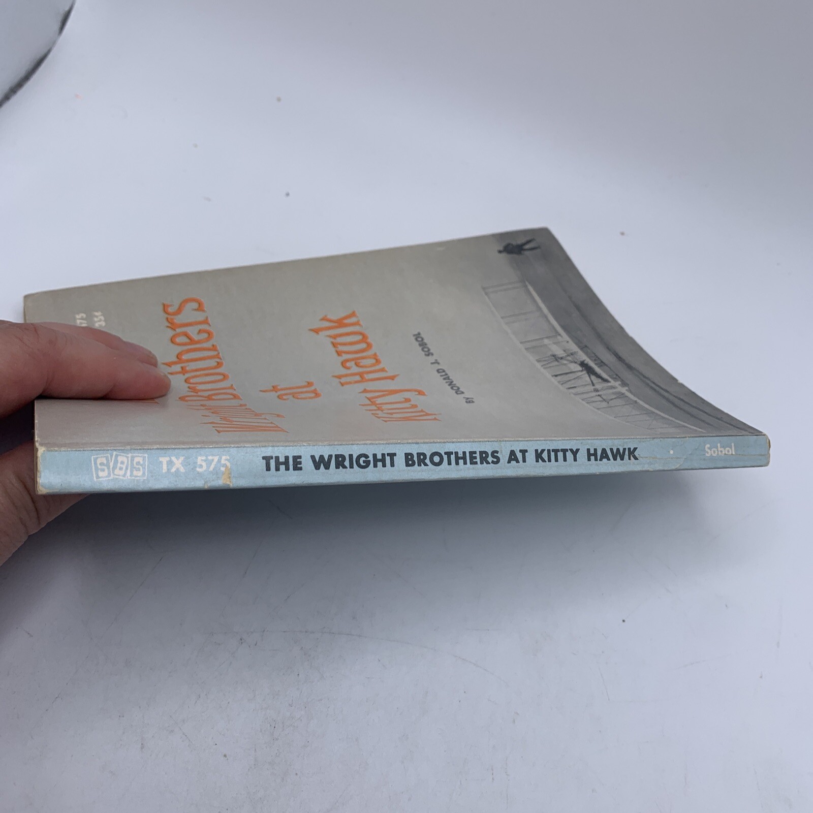 The Wright Brothers At Kitty Hawk – By Donald Sobol 1964 Scholastic 2nd Printing