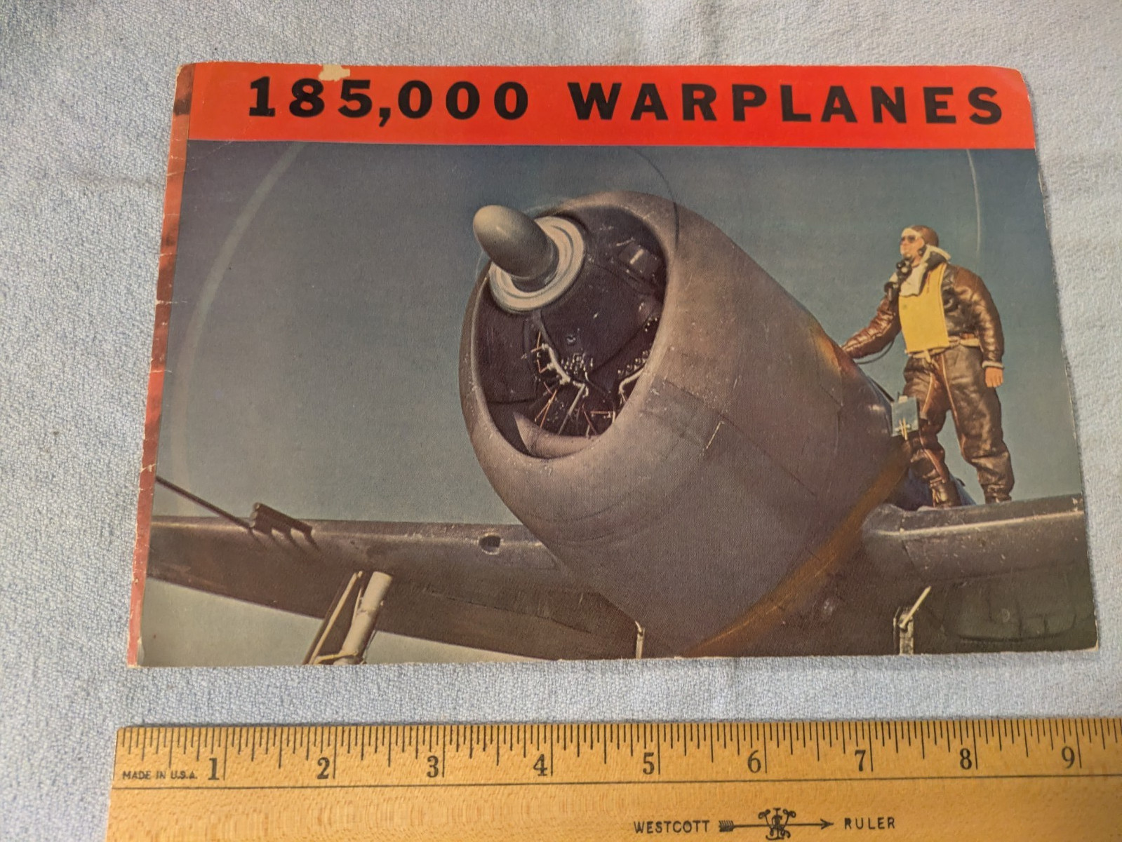 VINTAGE 185,000 WAR PLANES BOOK PUBLISHED BY THE UNITED STATES OF AMERICA 1940’S