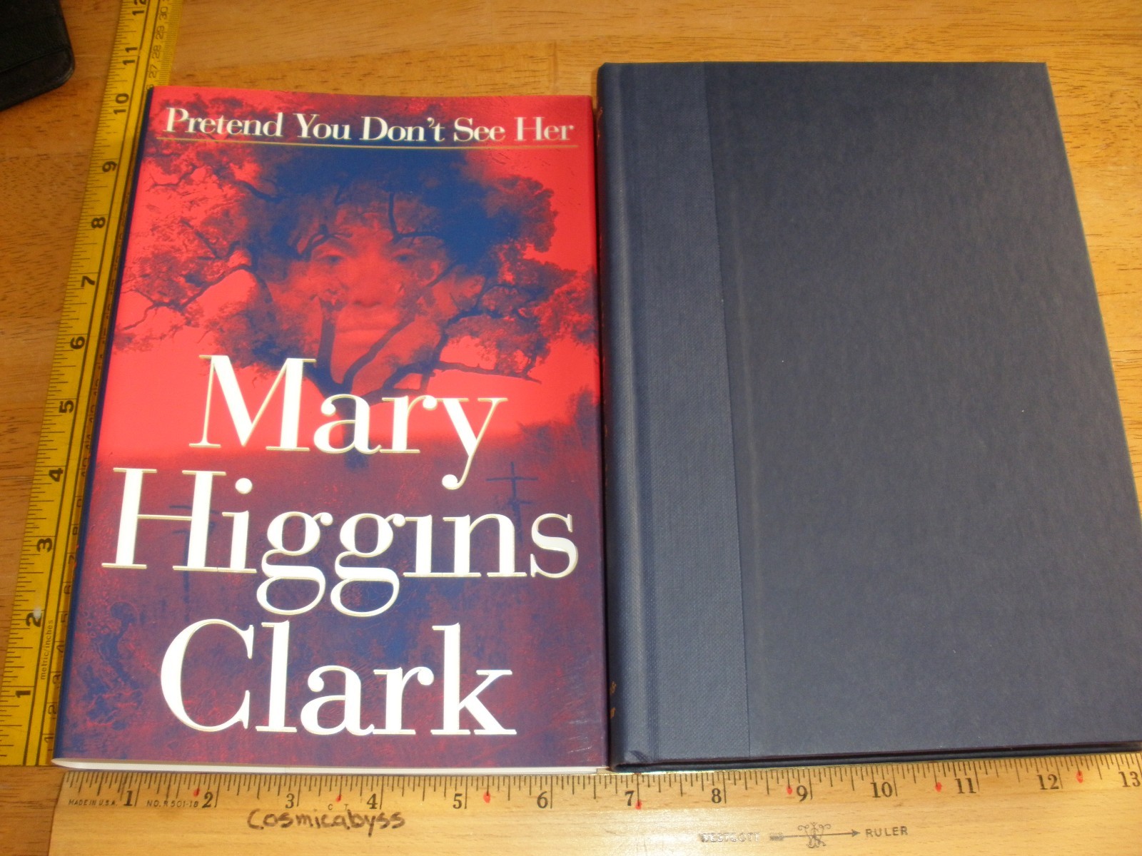 Pretend You Don’t See Her by Mary Higgins Clark Hardcover DJ1st Edition 1st Pr