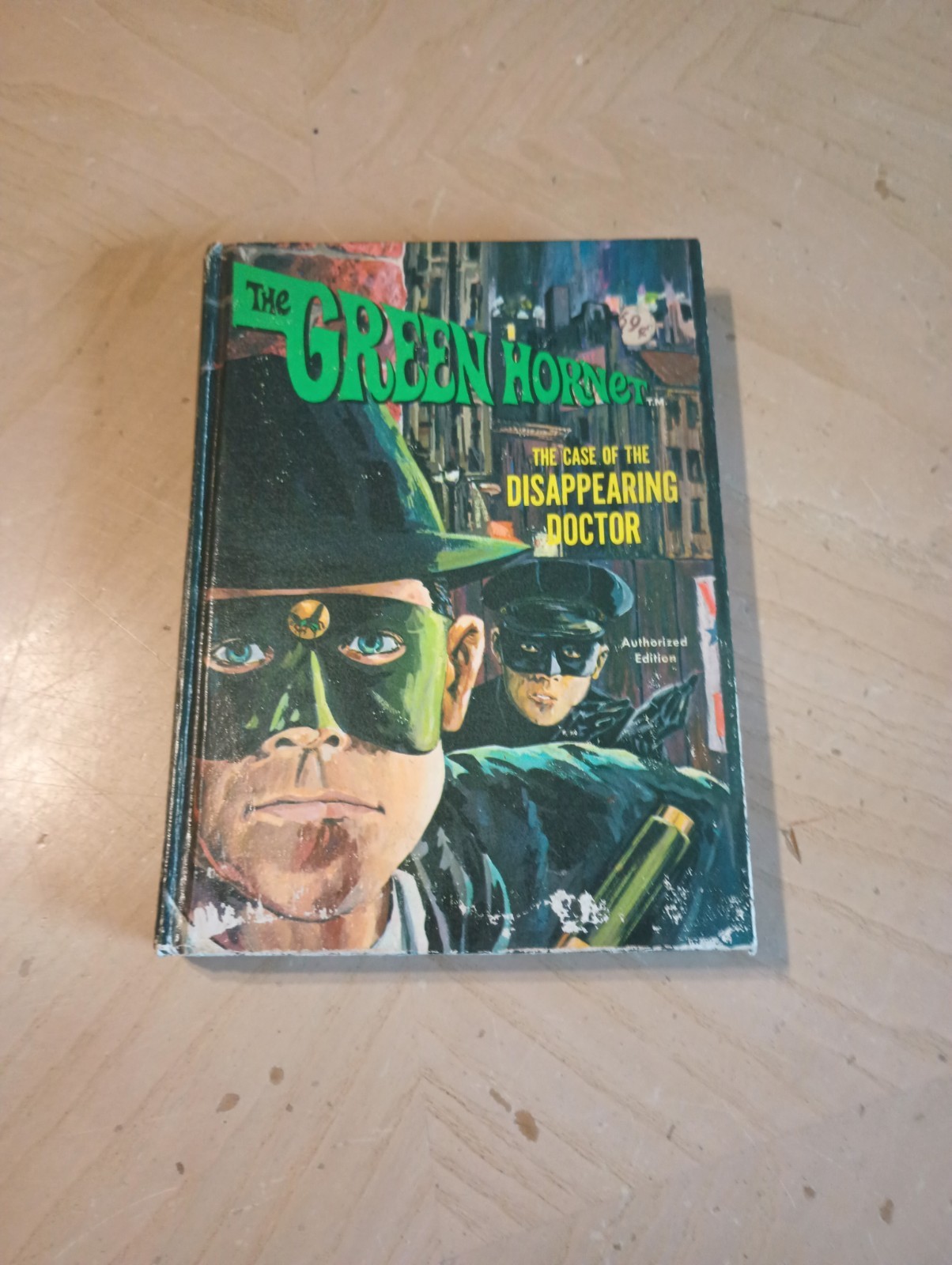 Crime Thriller The Green Hornet The Case of the Disappearing Doctor 1st Ed. 16