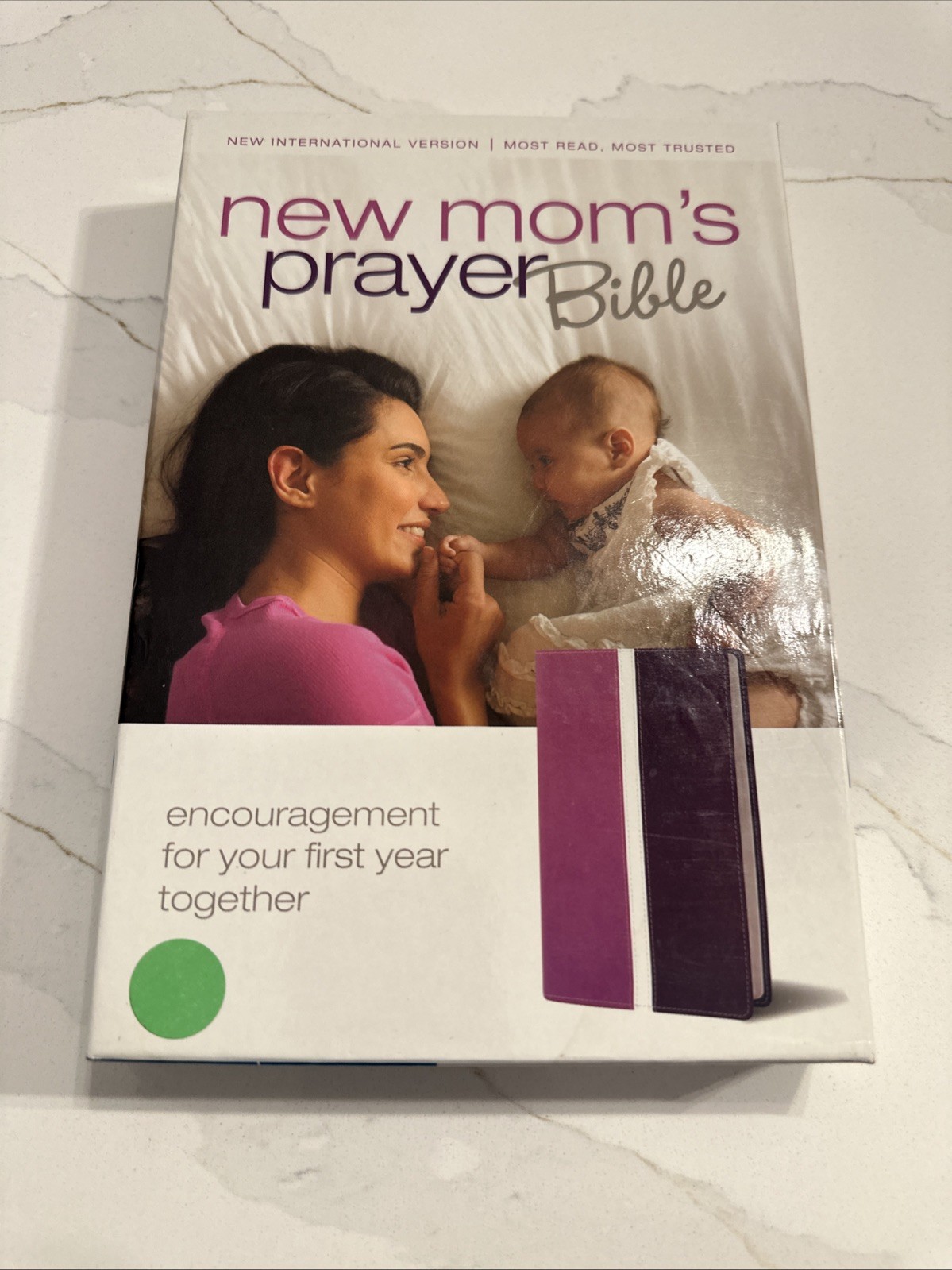 Holy Bible: New International Version NIV New Mom’s Prayer Bibles