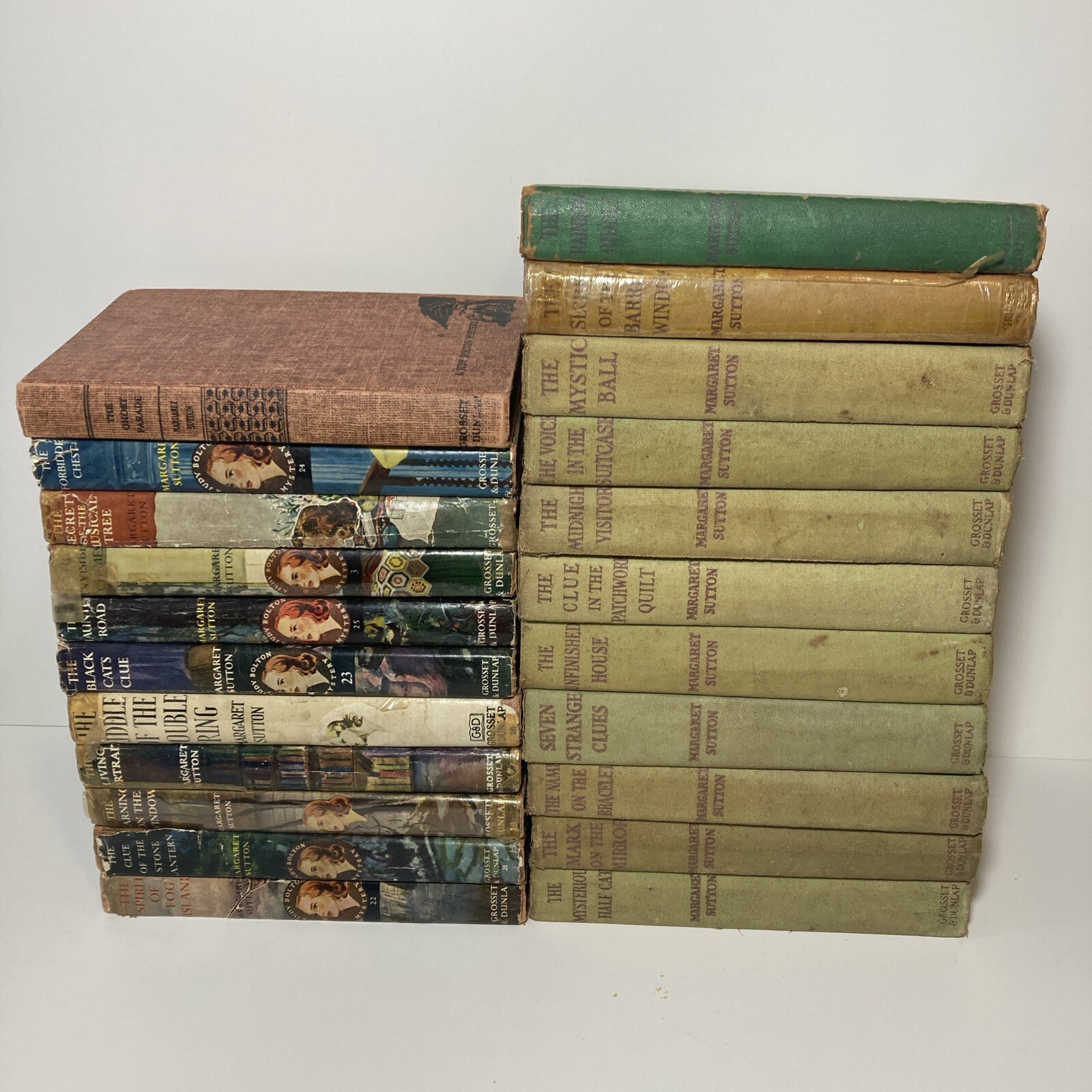 Lot of 22 Margaret Sutton ‚A Judy Bolton Mystey‘ VINTAGE Hardcovers 1932-1952