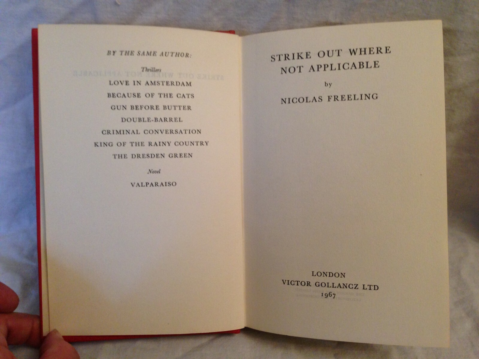 Nicolas Freeling – Strike Out Where Not Applicable – 1st Gollancz – Van der Valk