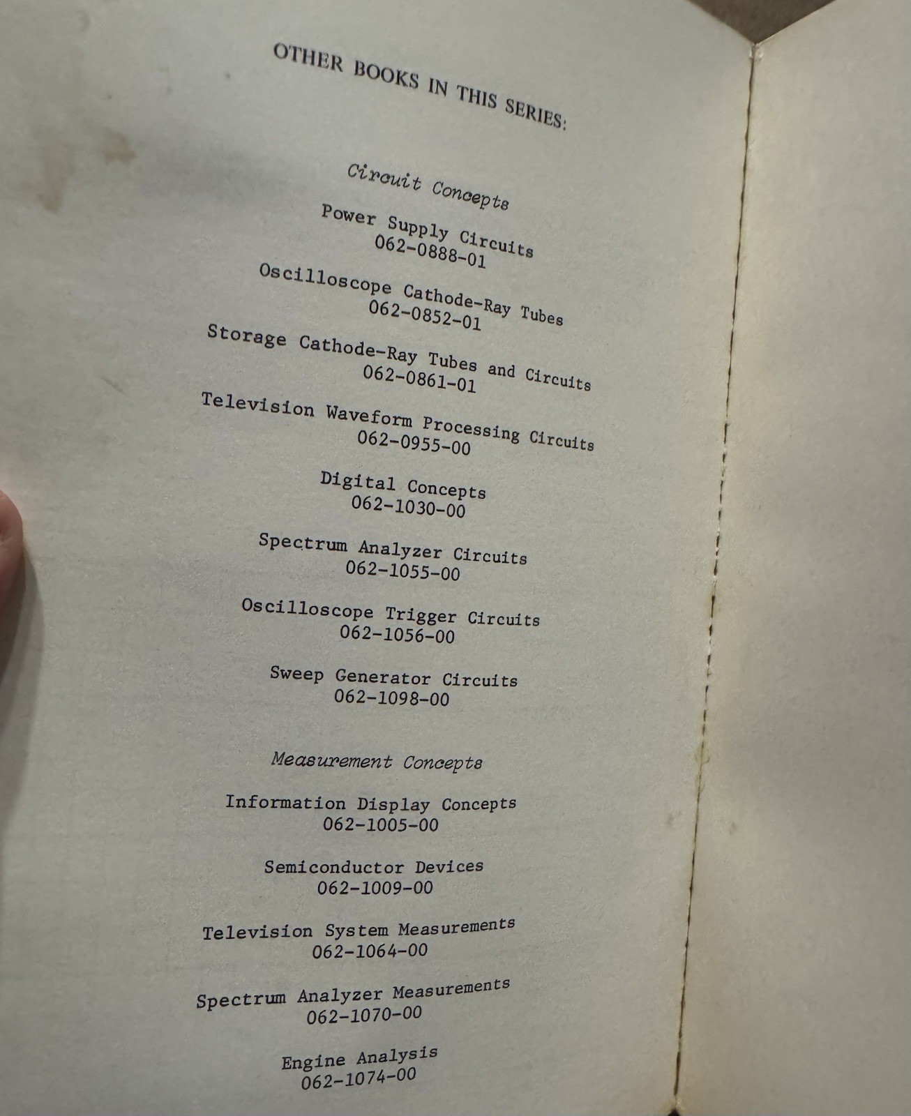 1969 Tektronix Circuit Concepts Storage Cathode-Ray Tubes circuits 6×9 123 Pag