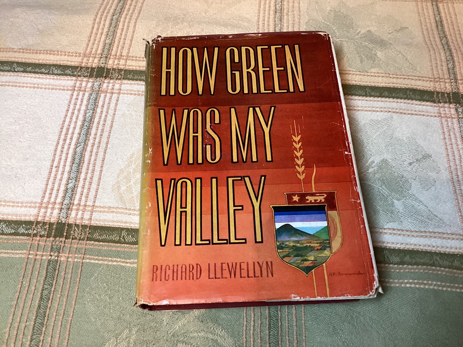 Richard Llewellyn HOW GREEN WAS MY VALLEY 1941 Macmillan, NY First Edition HC/DJ