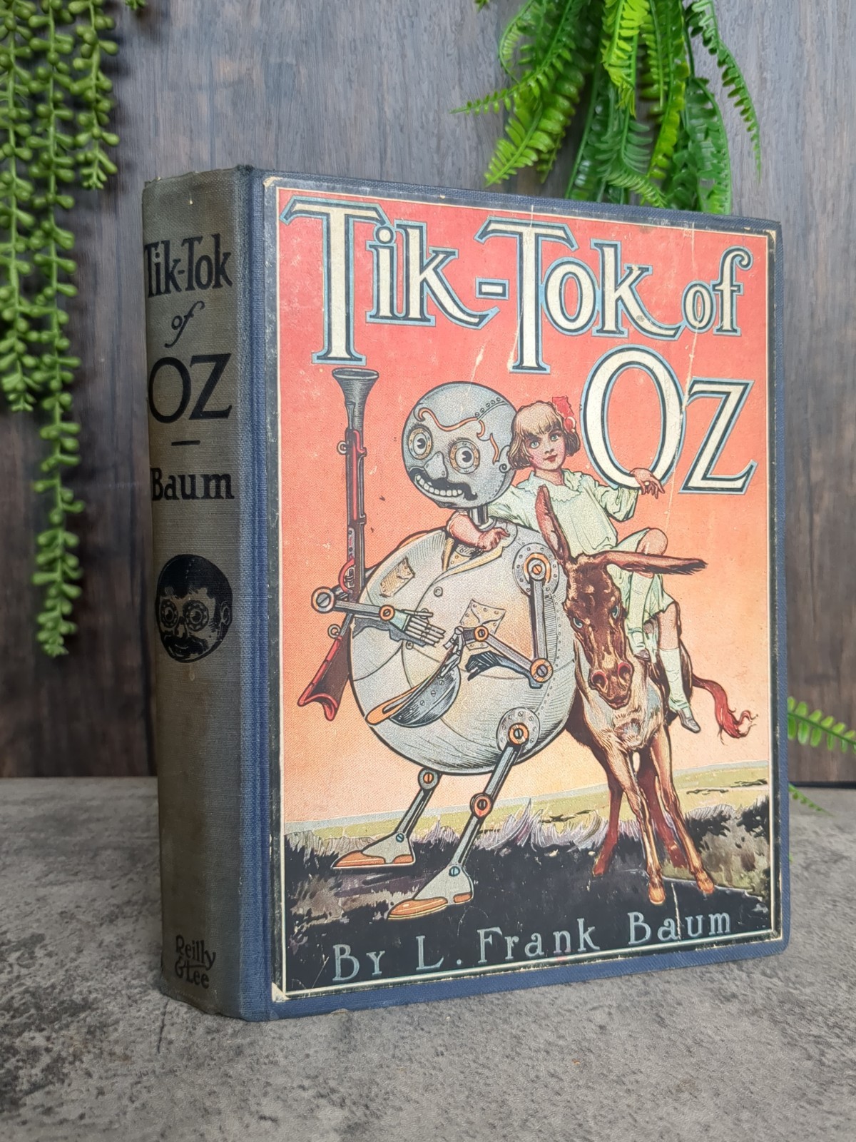 Tik-Tok of Oz L. Frank Baum 1914 – The Reilly & Lee Co. – Illustrated