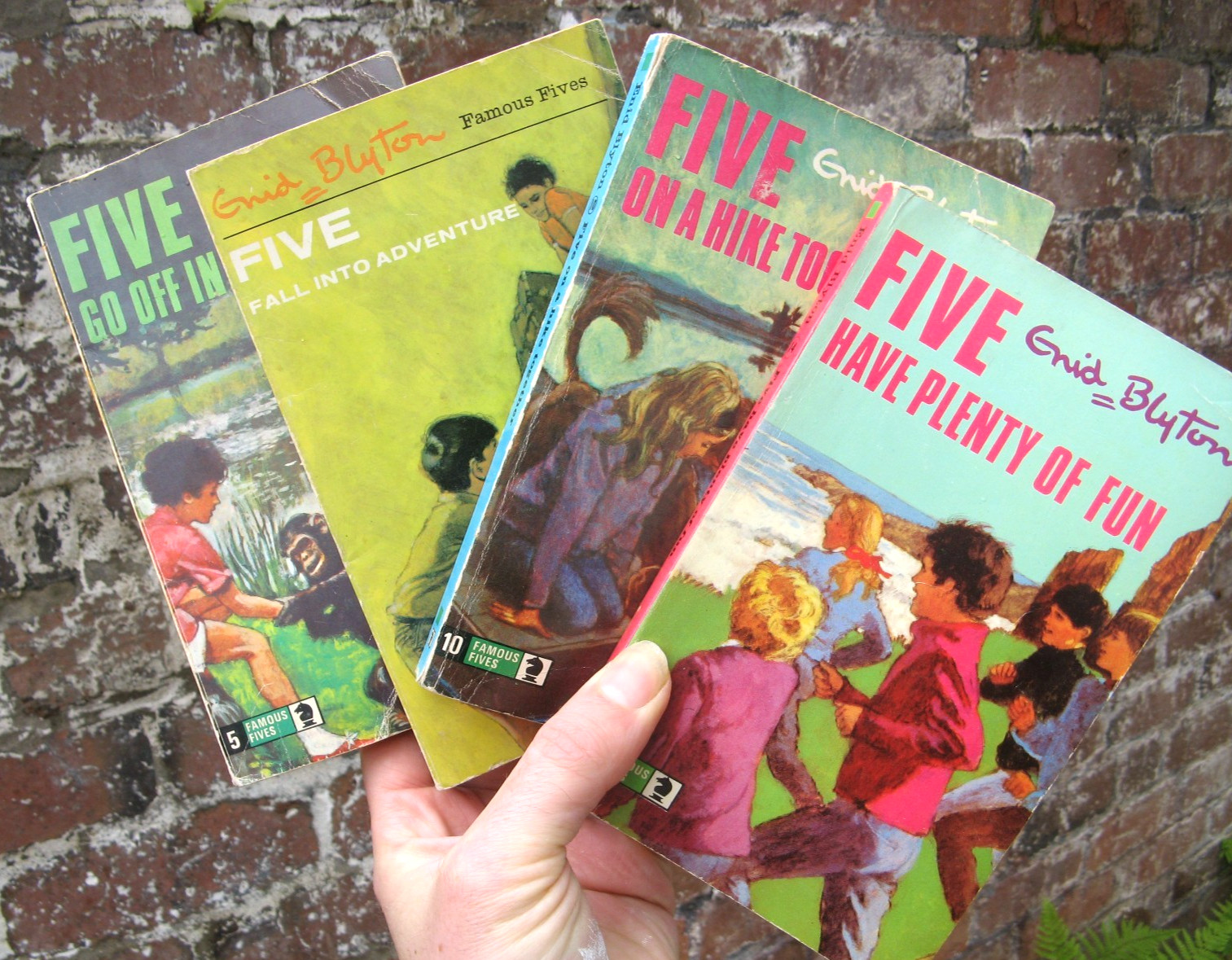 4 Enid Blyton Five Books- Hike / Fall into Adventure / Caravan / Plenty of Fun