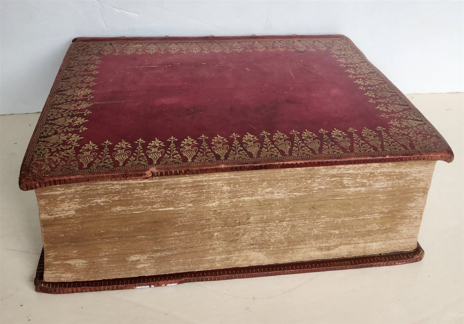 1786 BIBLE in ENGLISH antique ILLUSTRATED FOLIO OLD & NEW TESTAMENT