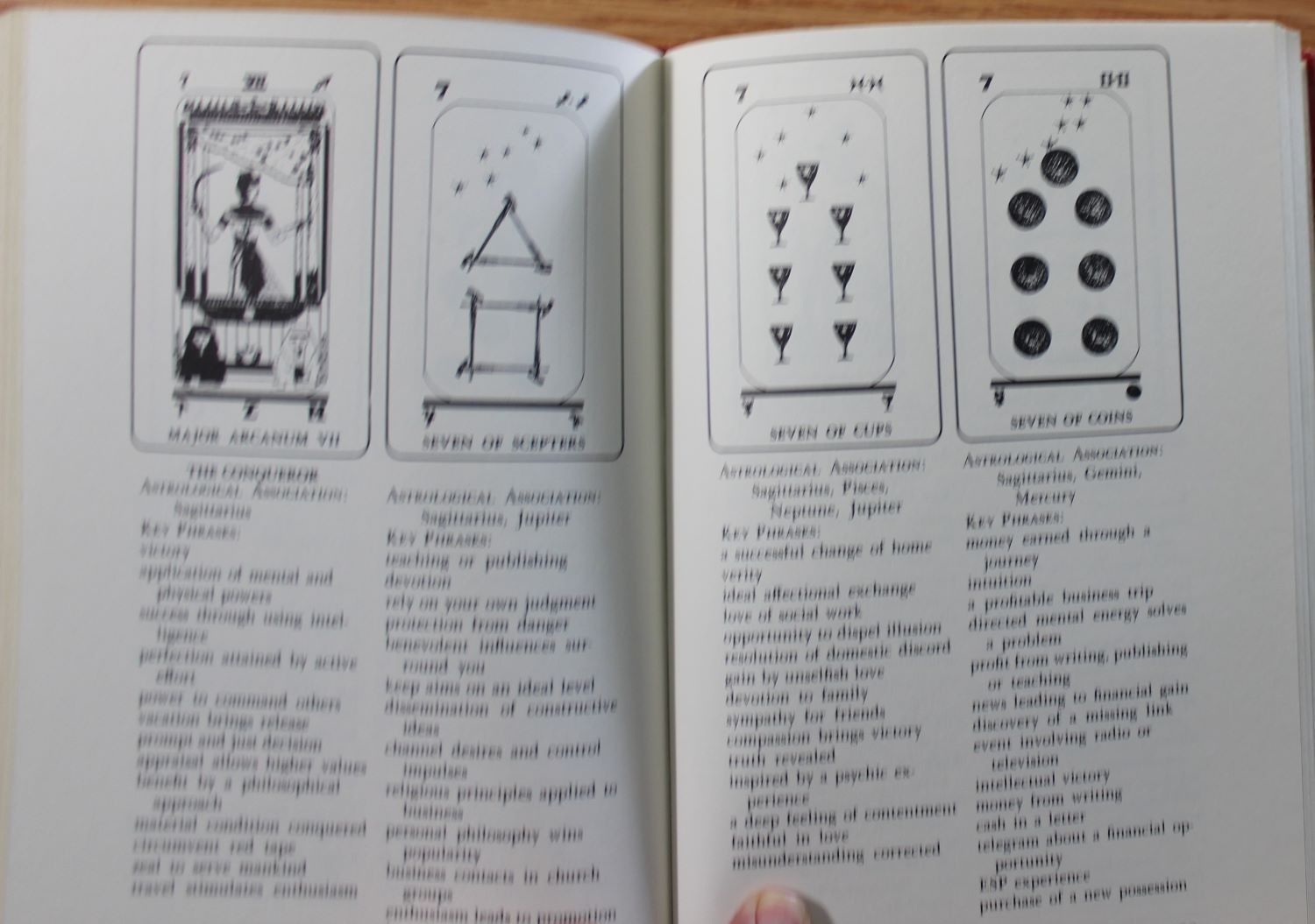 Tarot-Card Spread Reader by Doris Chase Doane and King Keyes, 1967