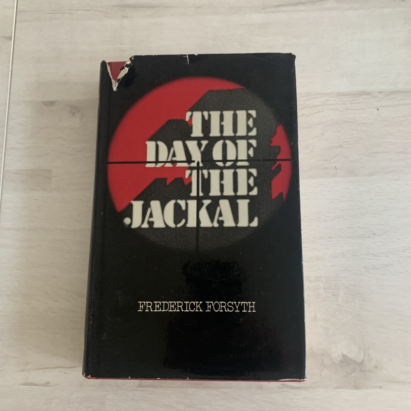 THE DAY OF THE JACKAL FREDERICK FORSYTH 1971 1ST EDITION – BOOK CLUB ASSOCIATES