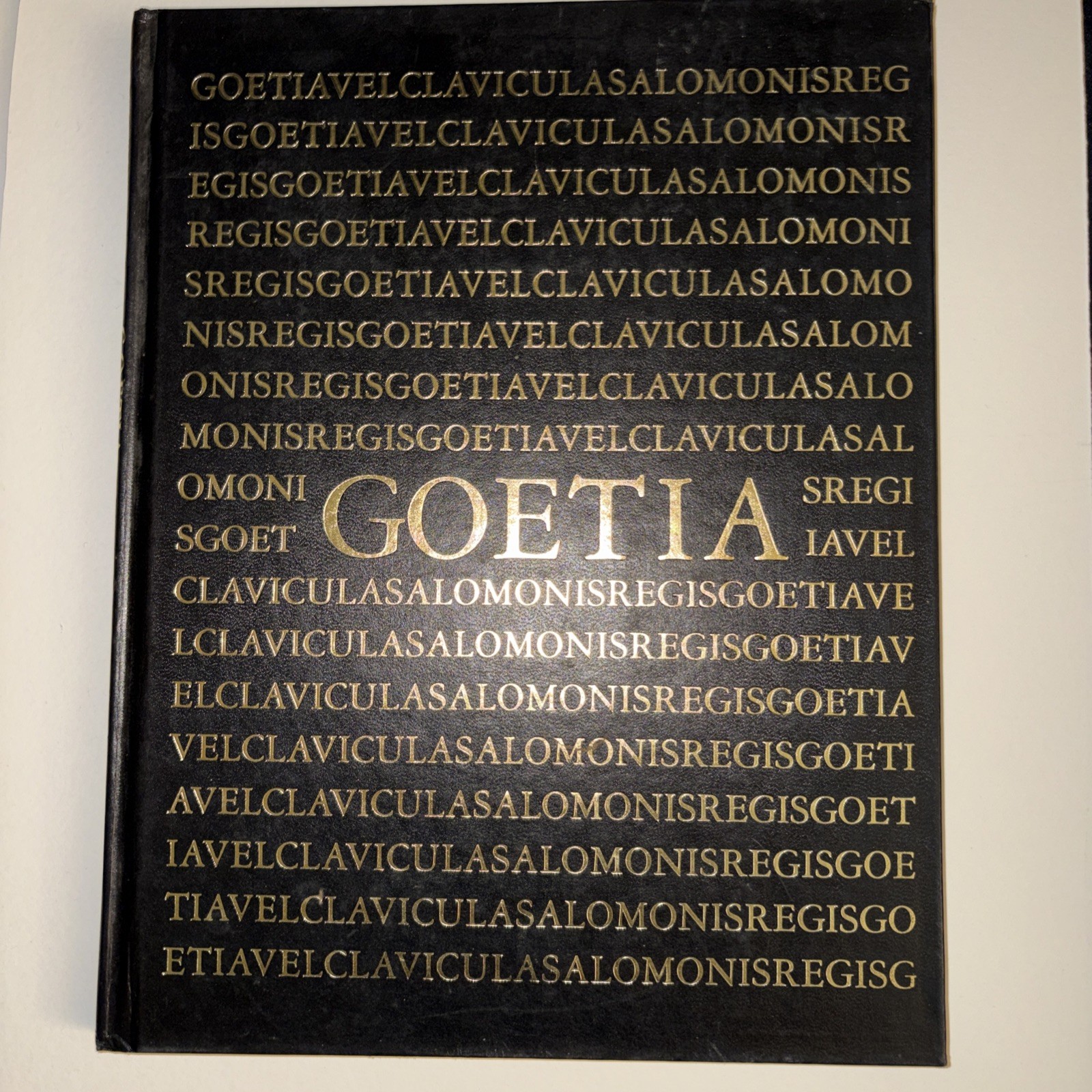 Aleister Crowley BOOK OF GOETIA or SOLOMON THE KING Magickal Childe 1989