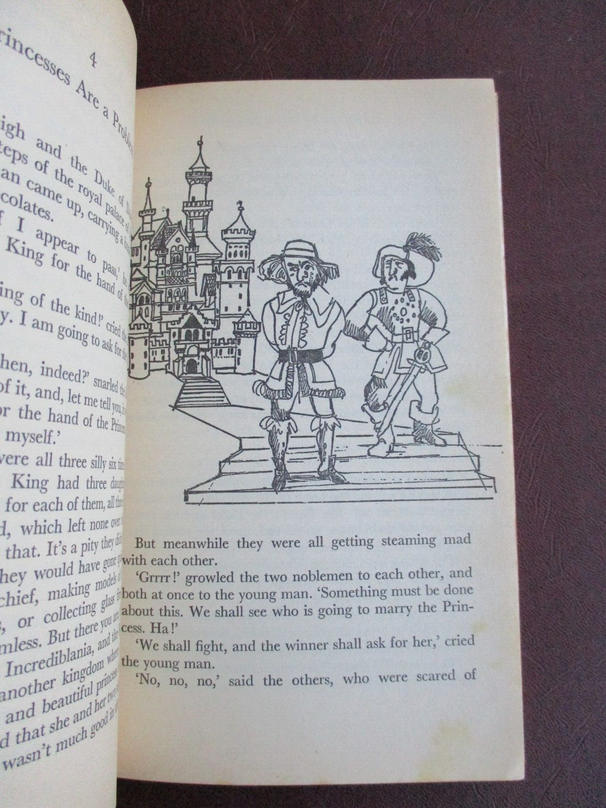 Norman Hunter The Frantic Phantom & Other Stories Puffin Book Vintage 1976