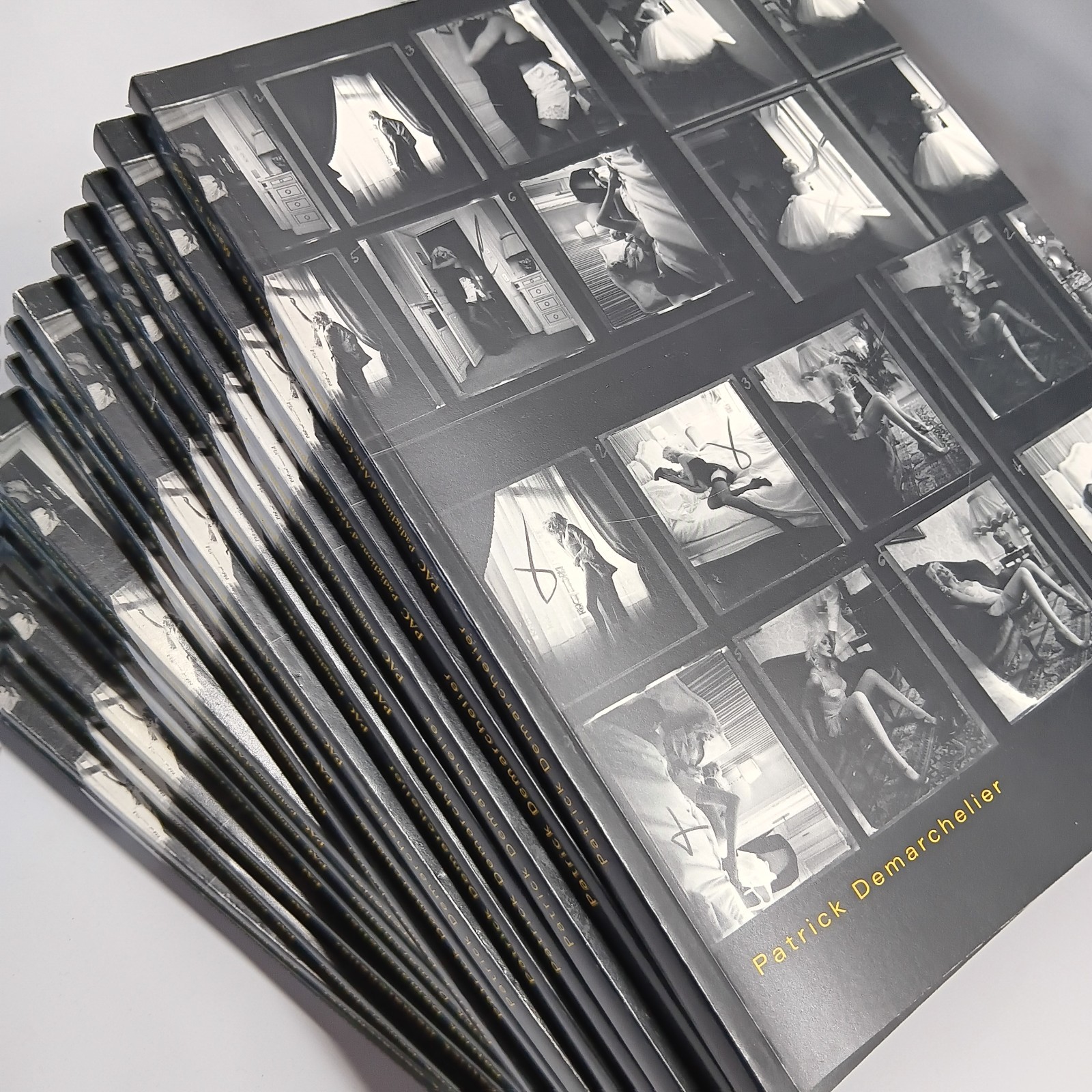 Demarchelier CONTACT SHEETS ‚Padiglione d’Arte Contemporanea‘ 2000 LOT OF 15