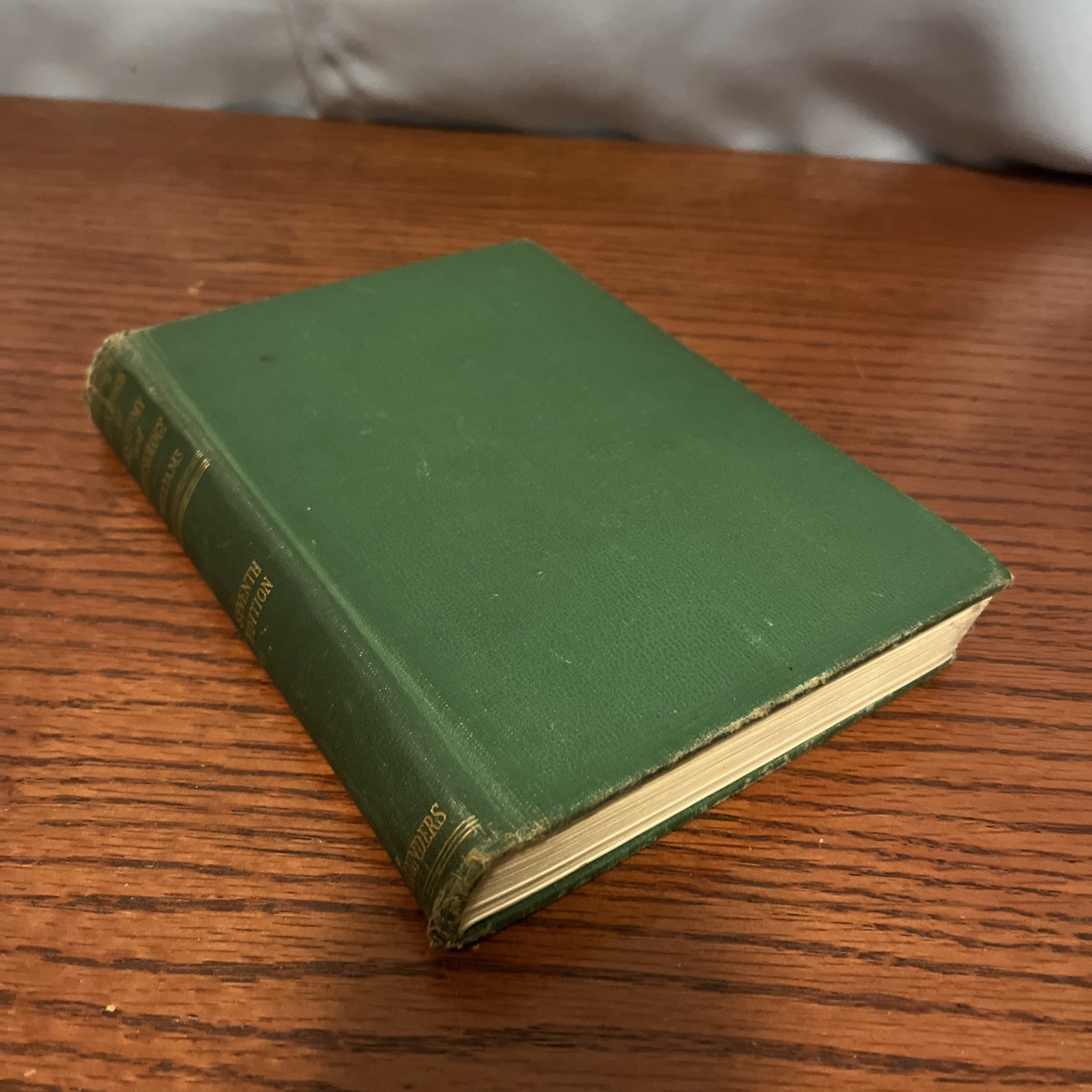 Textbook of Anatomy and Physiology 1945 Jesse Feiring Williams 7th Edition (144)