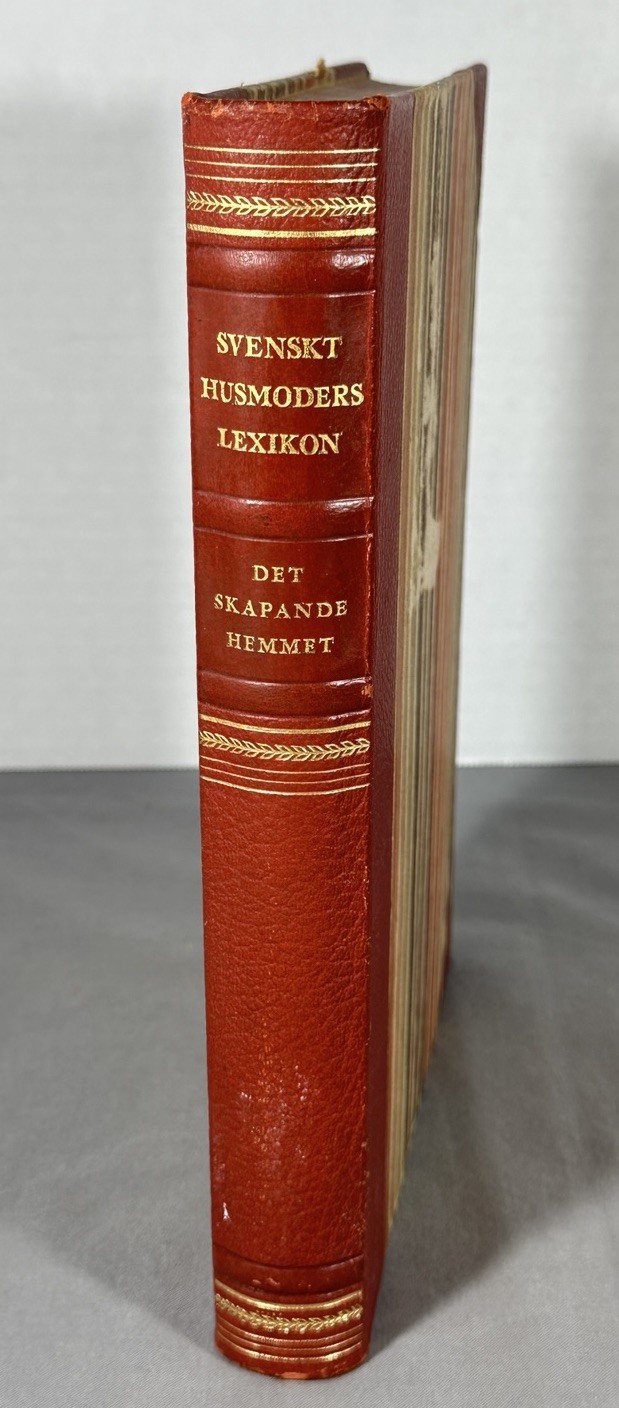 Swedish Housewife’s Dictionary Book Creative Home Svenskt Husmoders Lexikon 1953