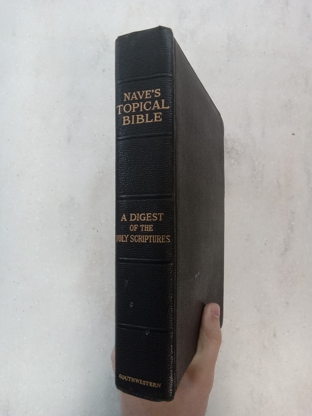 Topical Bibe: A Digest of the Holy Scripture / 1962 Vintage Imitation Leather