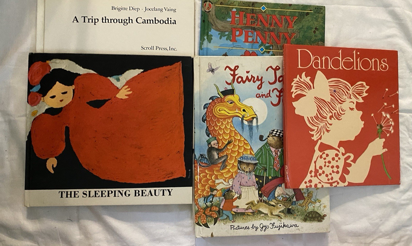 Vintage Children’s Book Lot Fairy Tales Dandelions Sleeping Beauty Henny