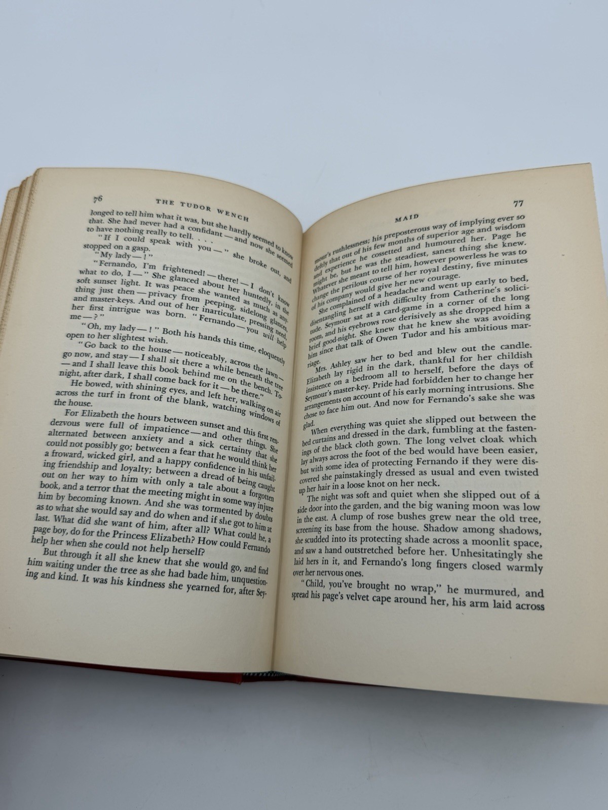 The Tudor Wench Elswyth Thane 1932 HC DJ Queen Elizabeth Historical Novel